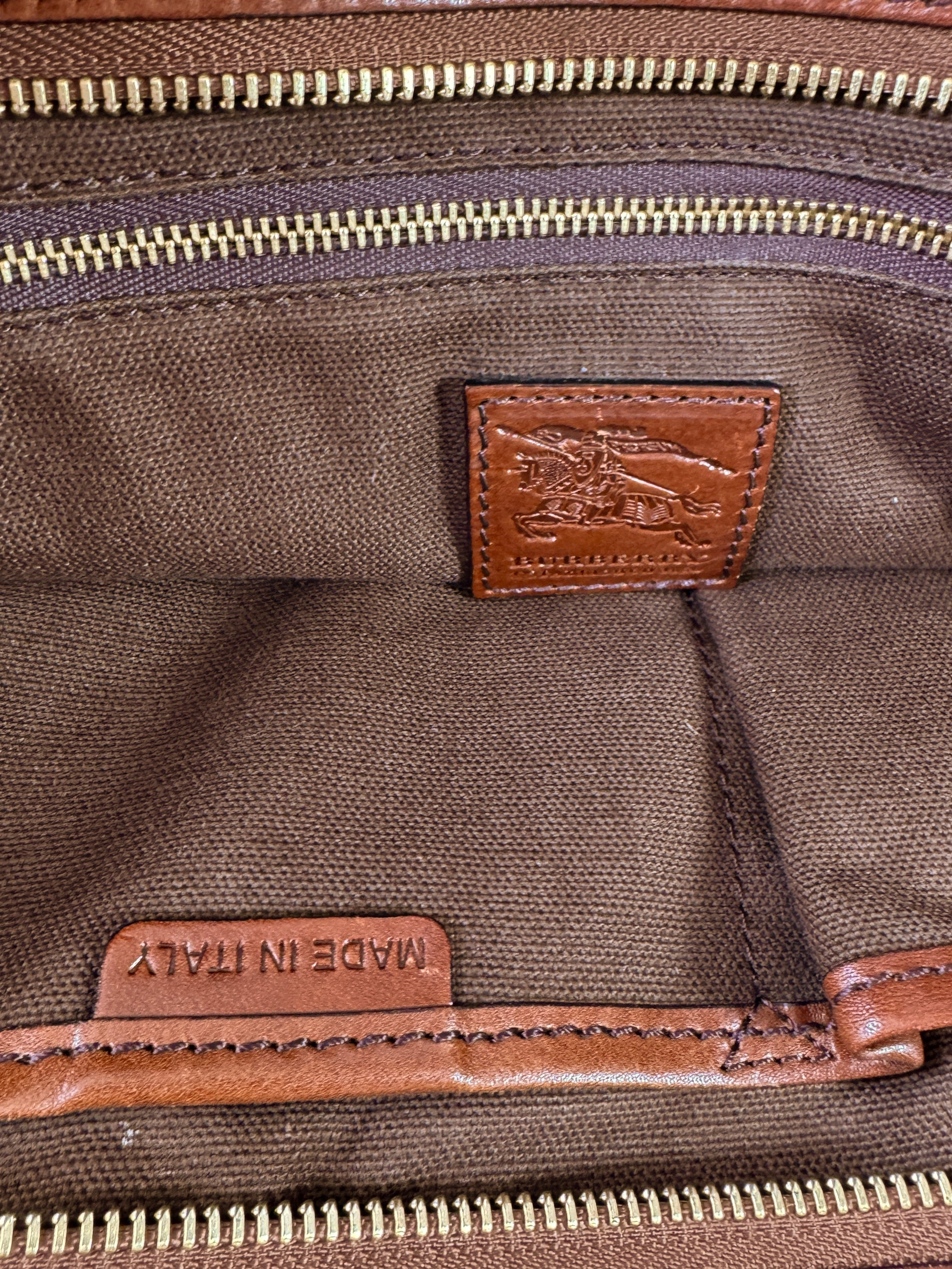 Burberry house check studded large gingham tote ITEFFEPI14SCA