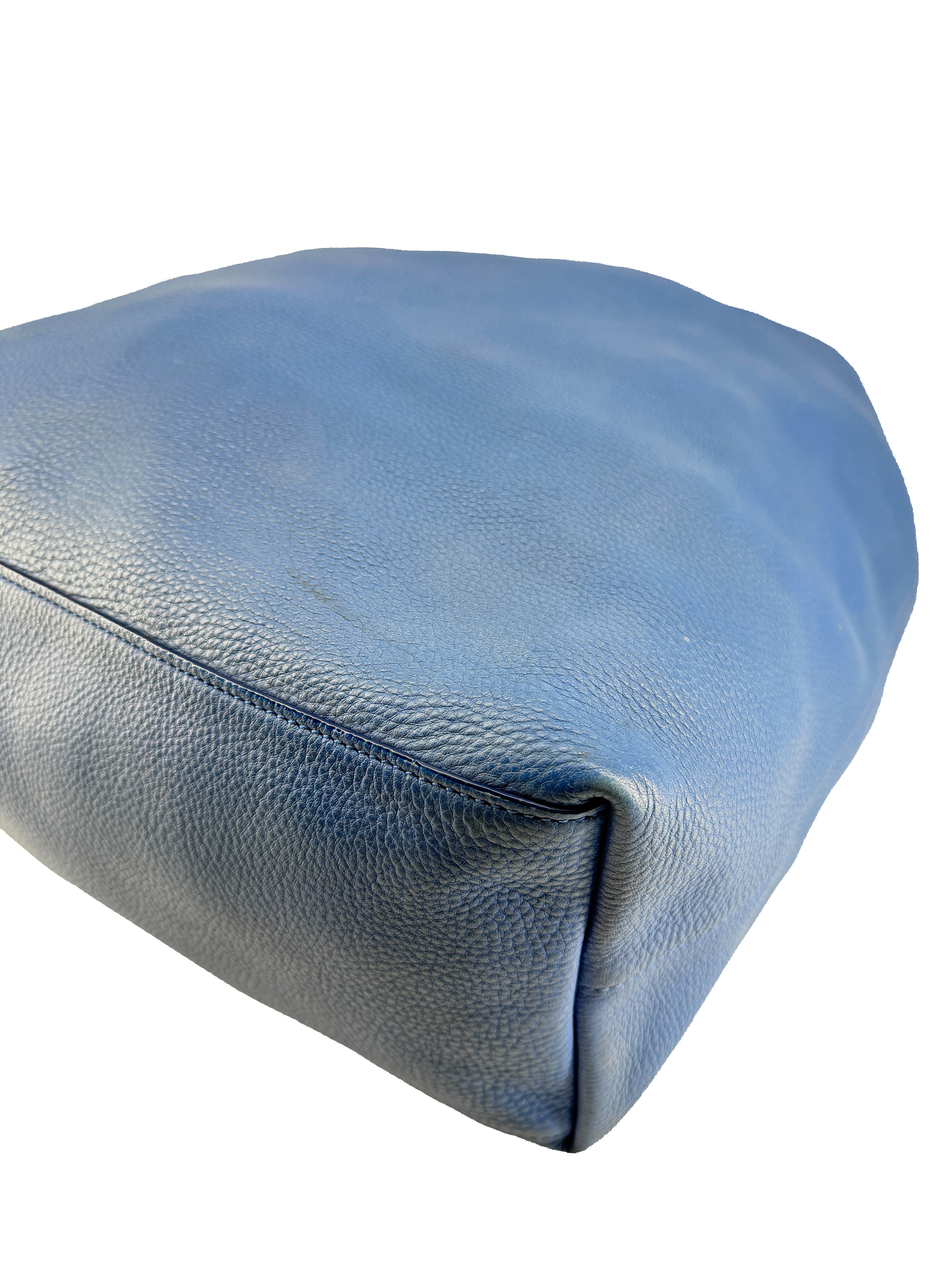 Prada blue leather slouchy Shopper tote 31