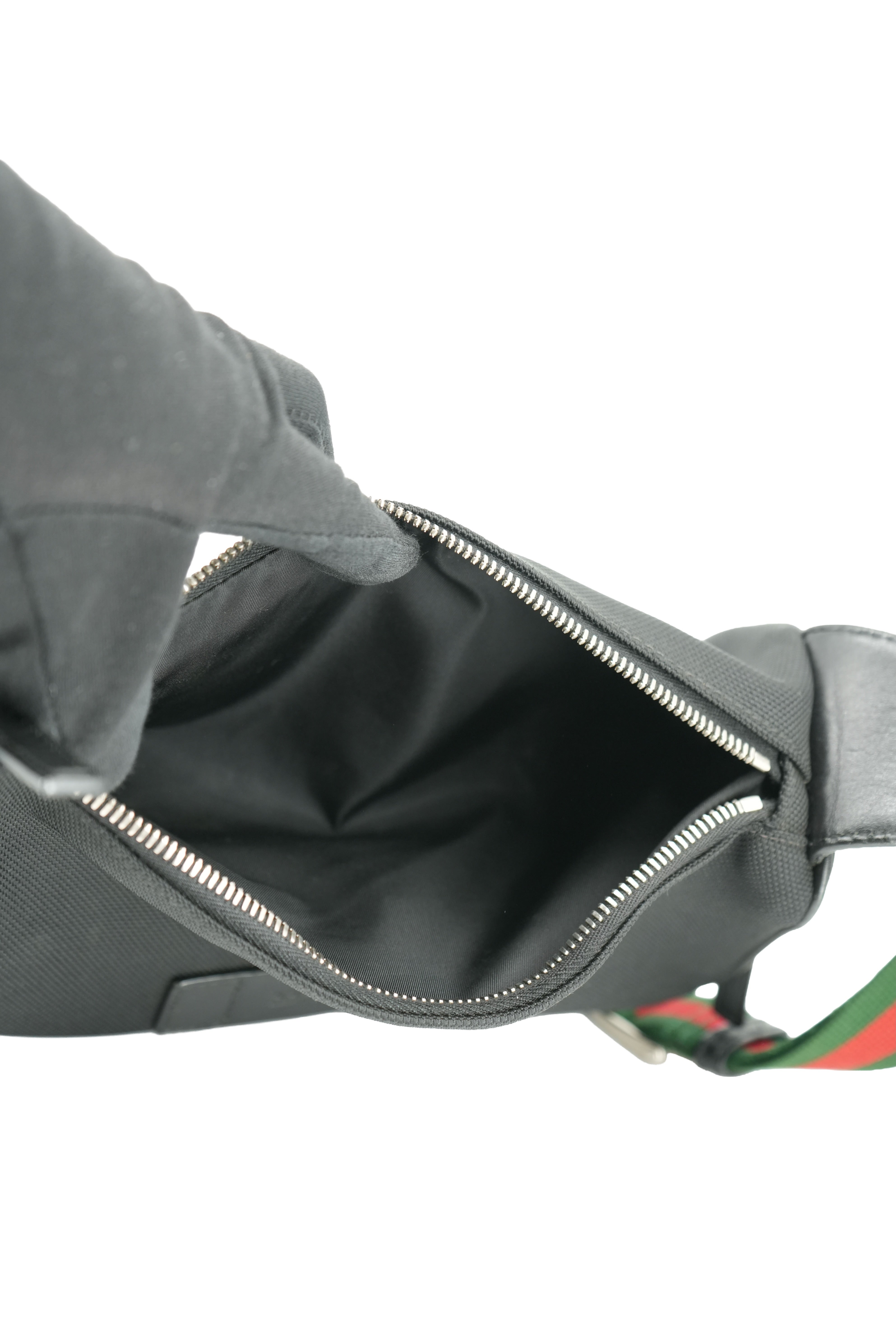 Gucci black techno canvas belt bag 630920 498879
