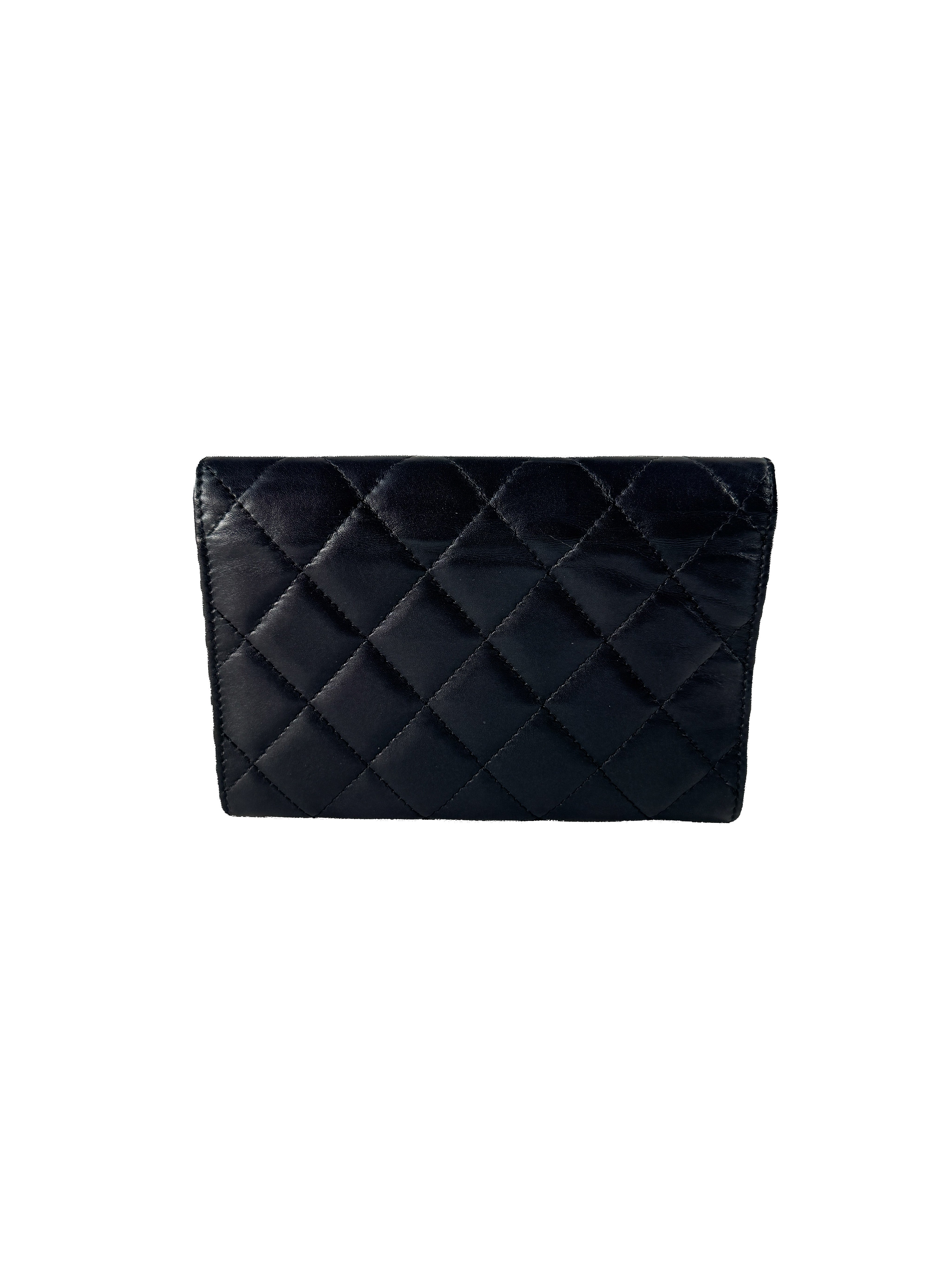 Chanel black/white quilted Cambon flap wallet 11434234