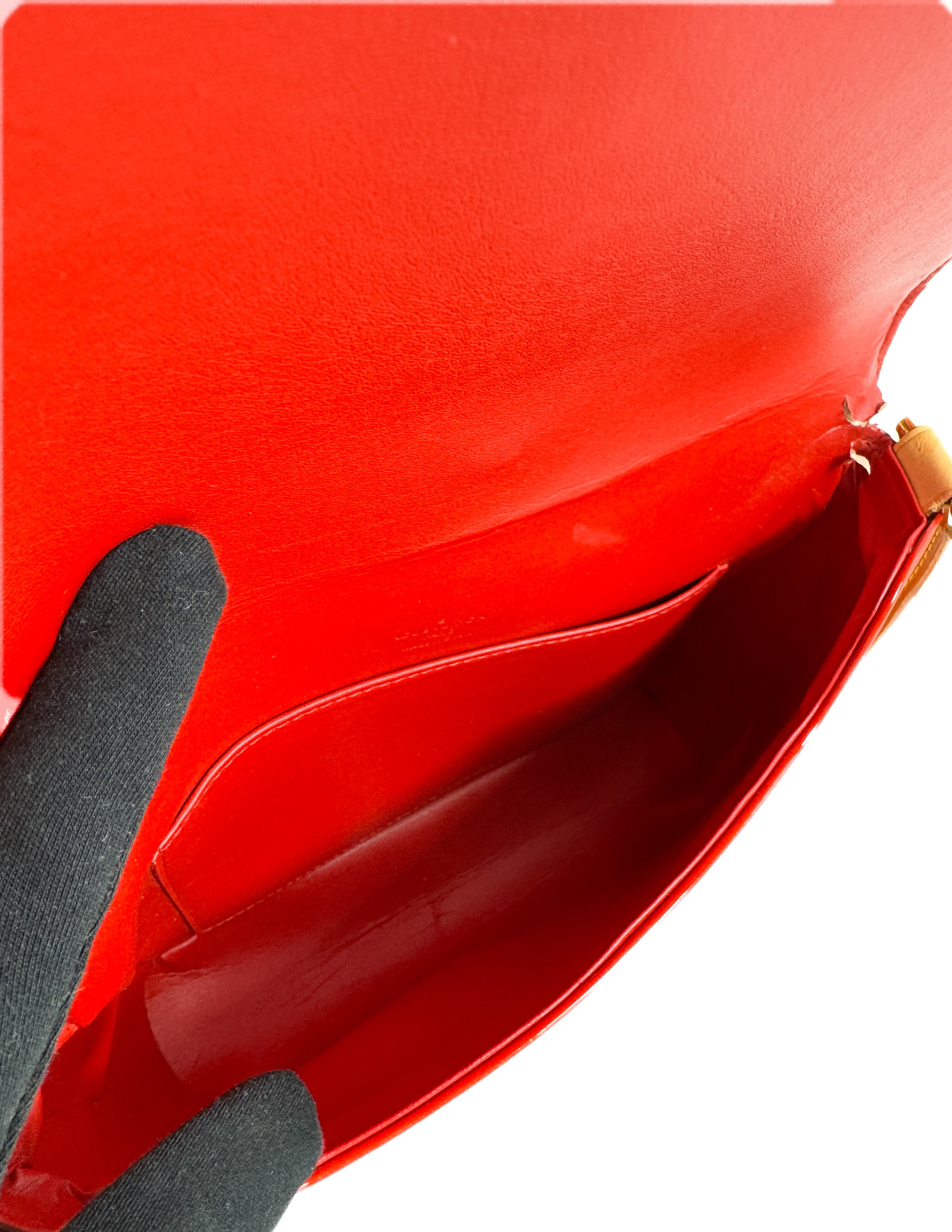 Louis Vuitton red vernis Thompson street shoulder bag CA0031