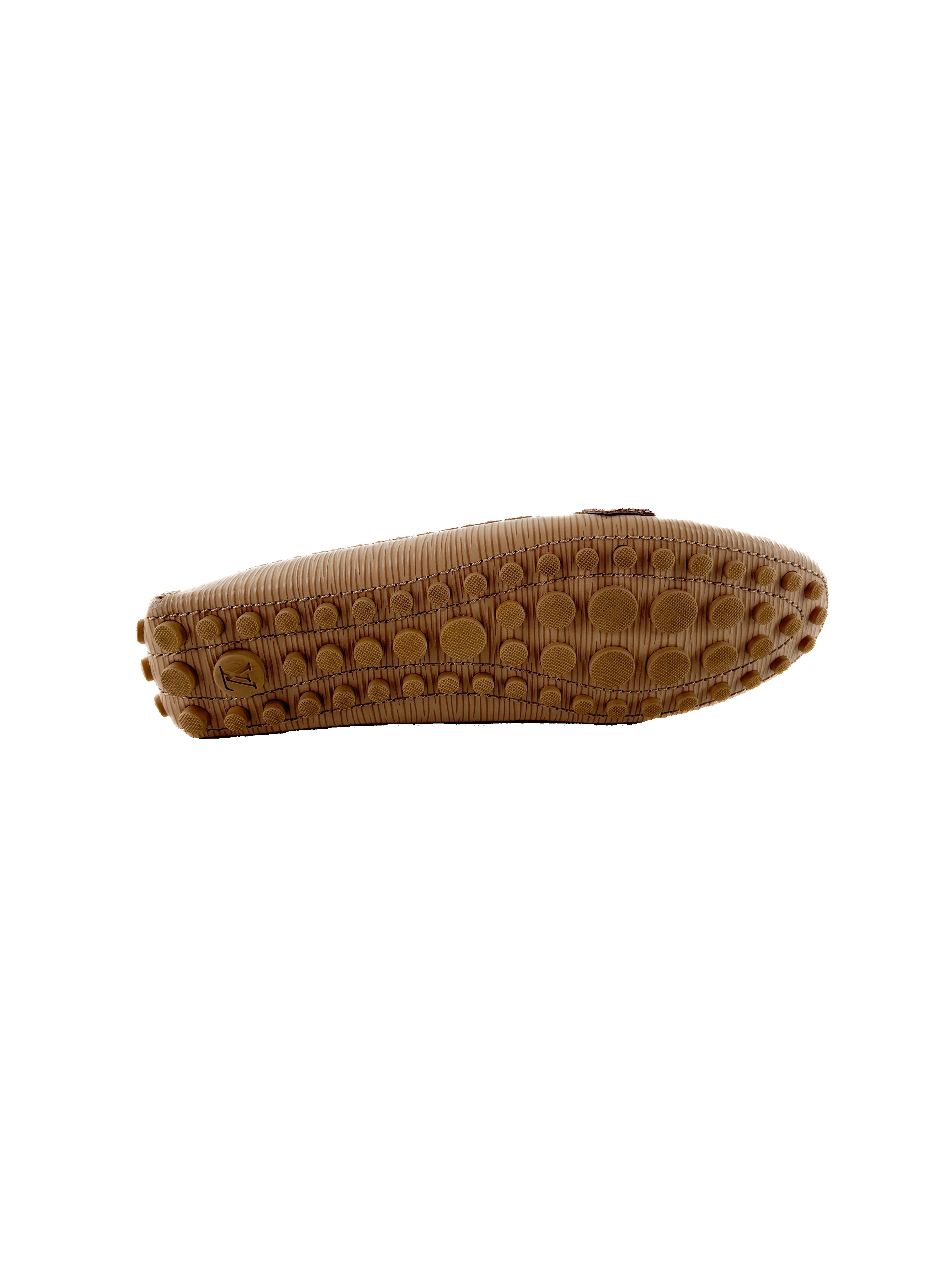 Louis Vuitton beige epi leather driving loafers size 39.5 ND0156