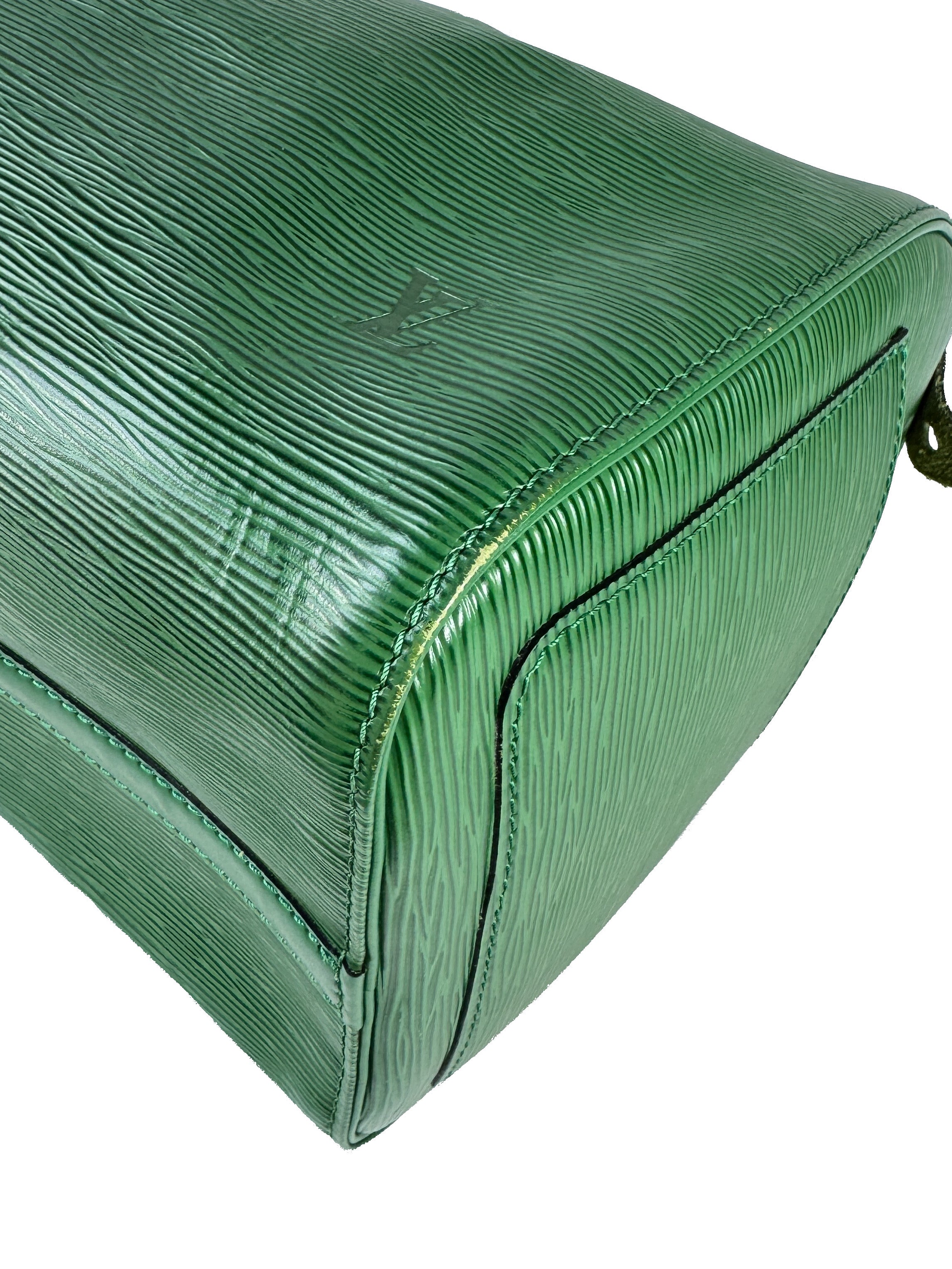 Louis Vuitton Borneo green epi speedy 35 VI0934