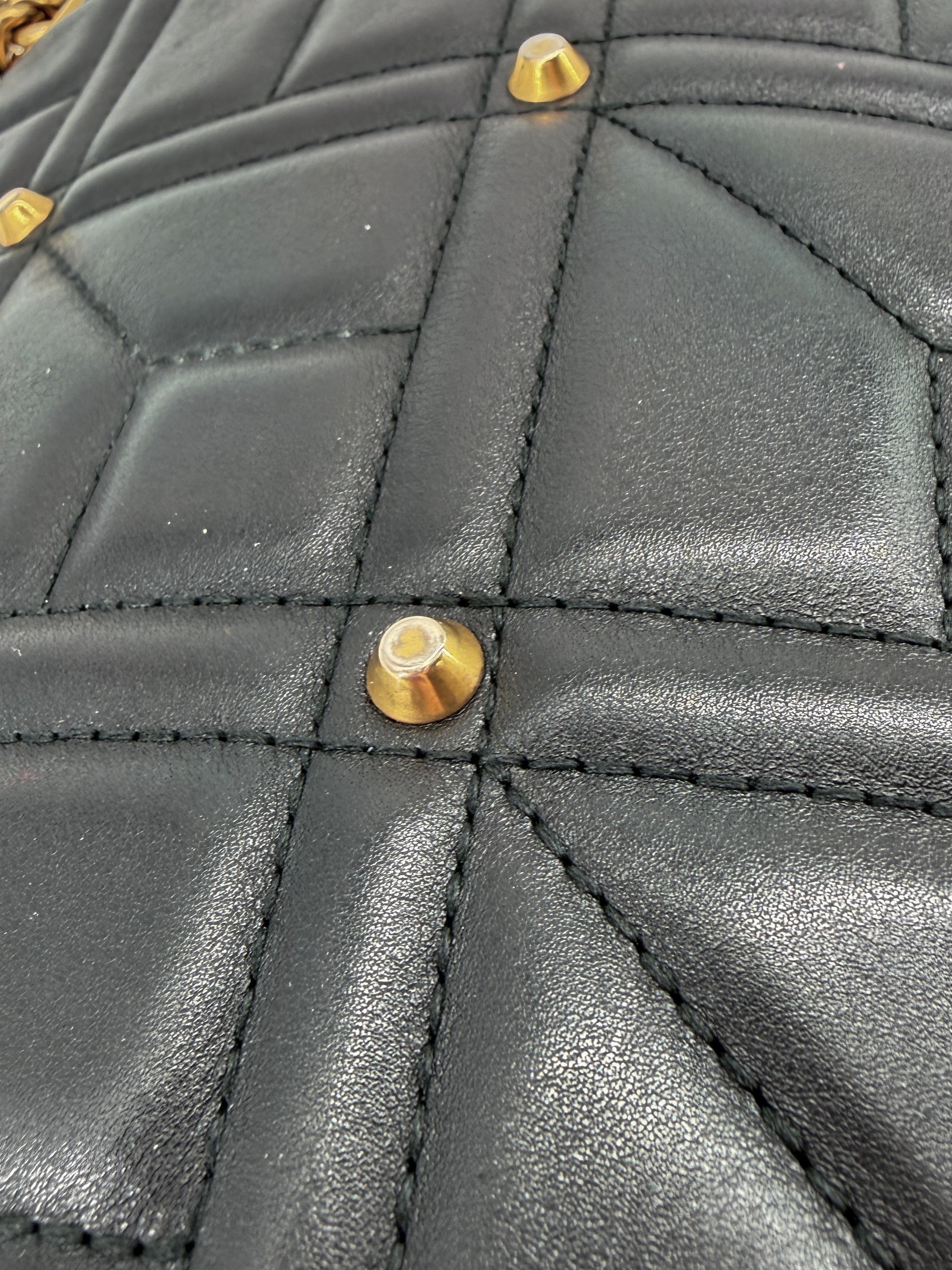Gucci GG Marmont studded quilted flap bag 443496 467891