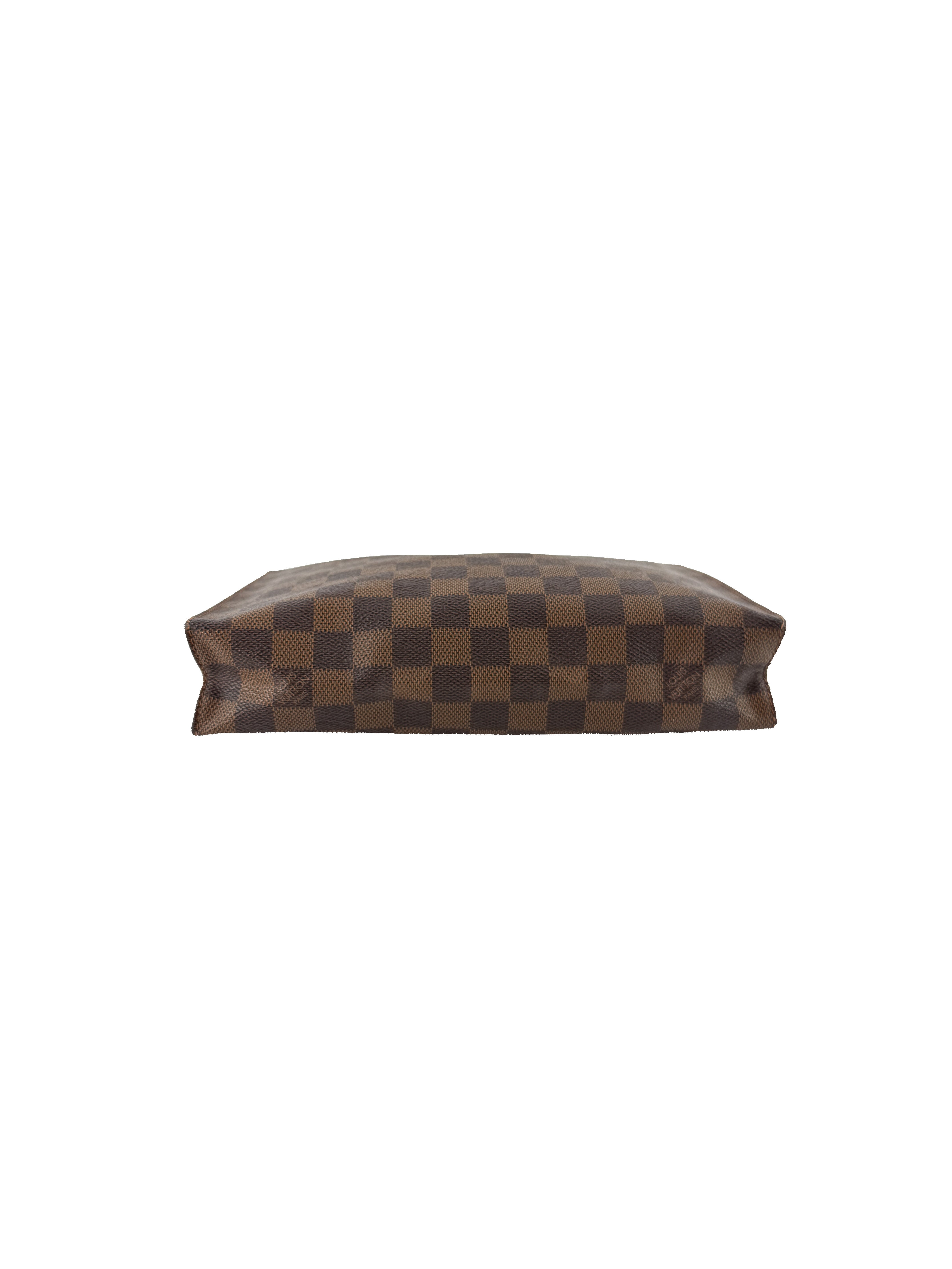 Louis Vuitton damier ebene toiletry pouch 26 TH0065