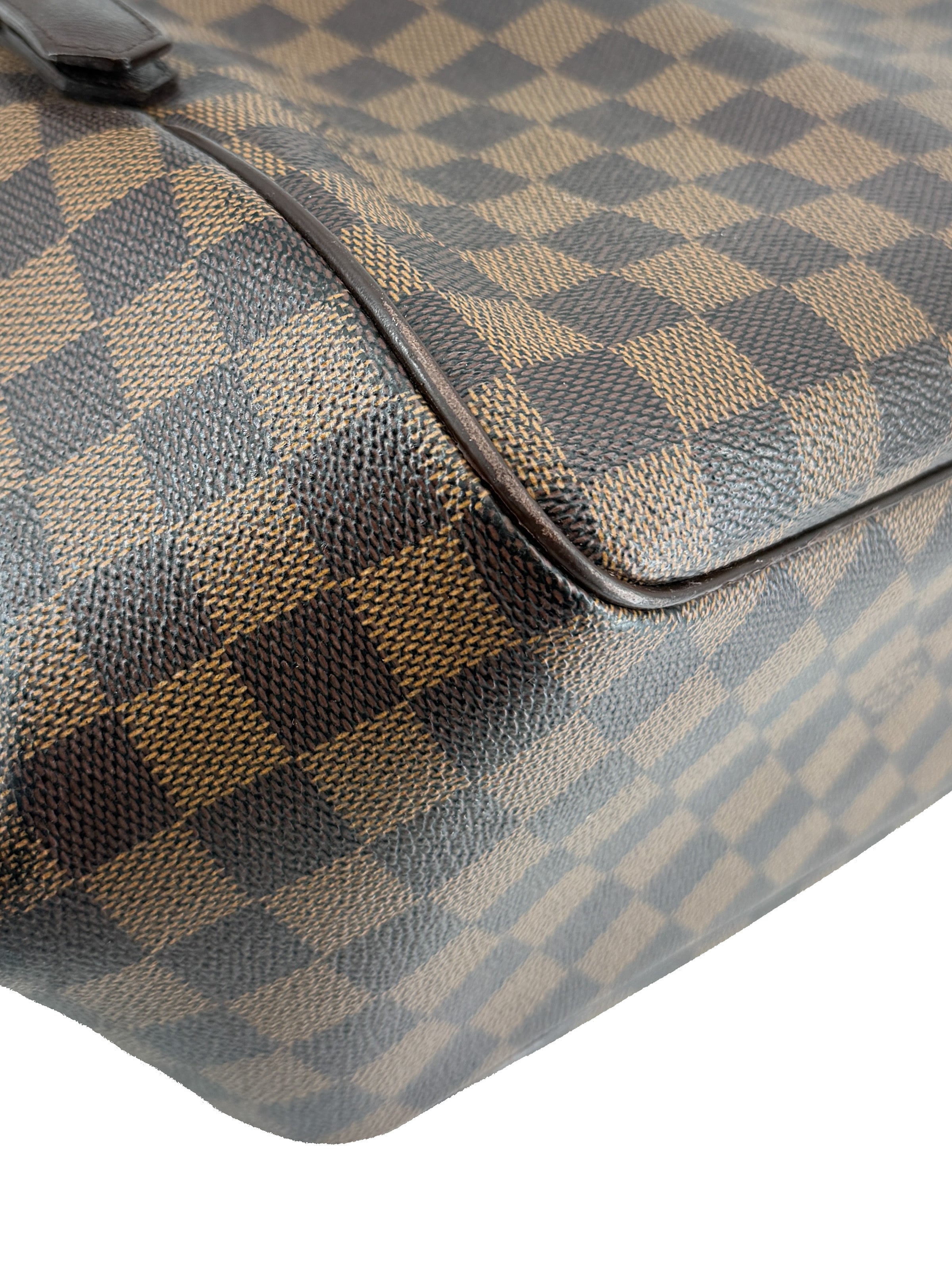 Louis Vuitton damier ebene Belem MM AR0056