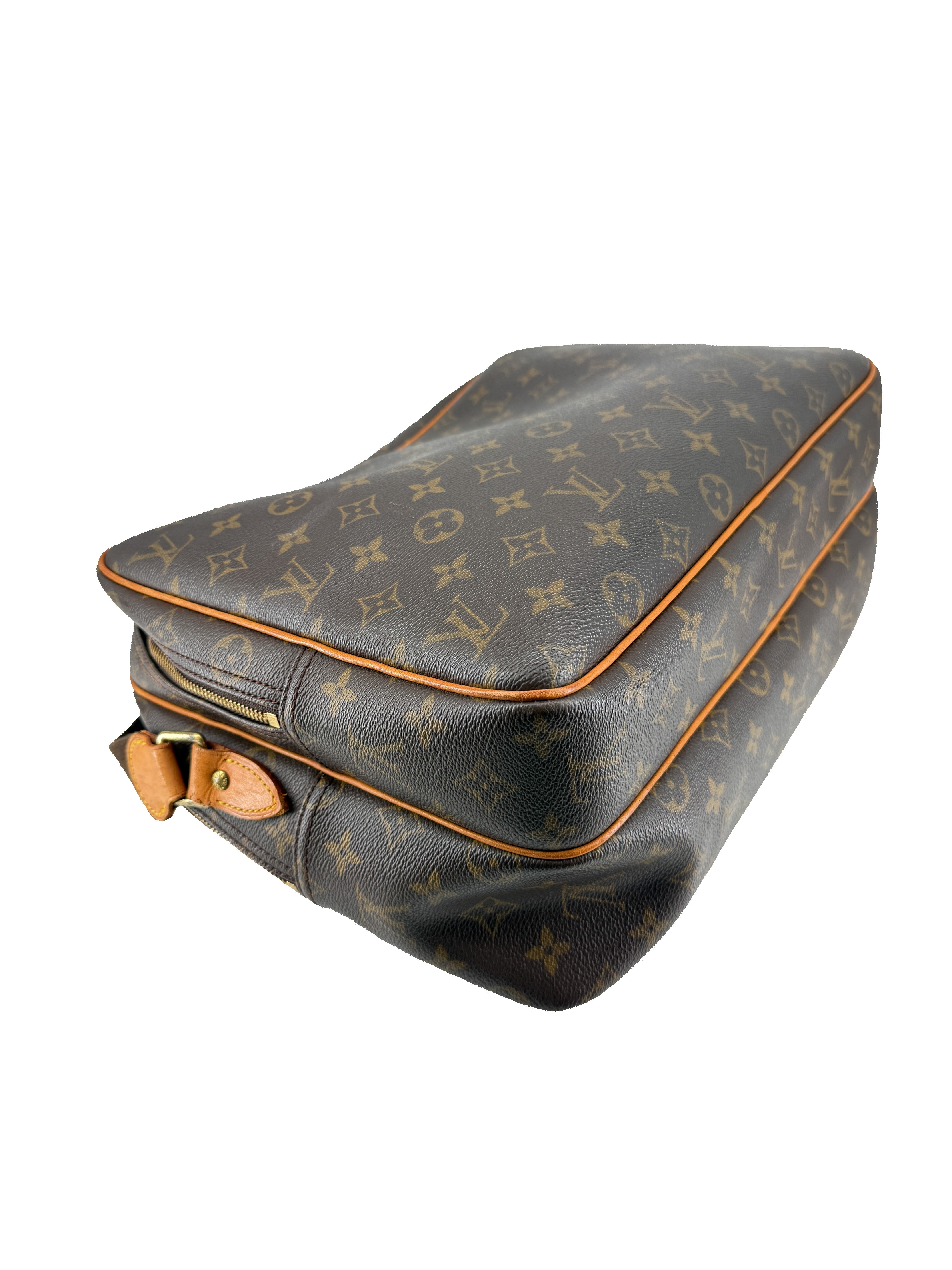 Louis Vuitton monogram Reporter GM SP0040