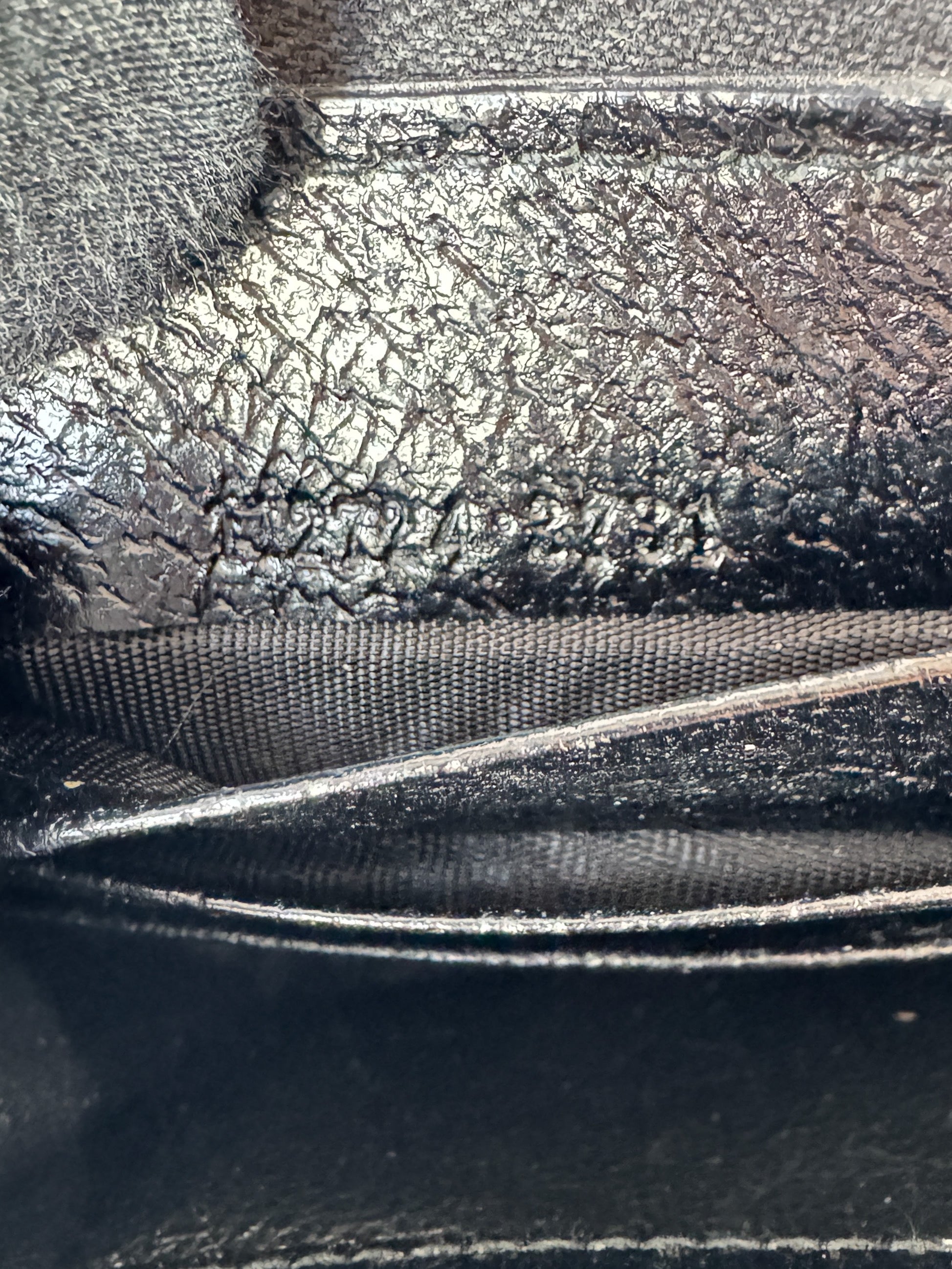 Gucci black signature GG ZA wallet 2731