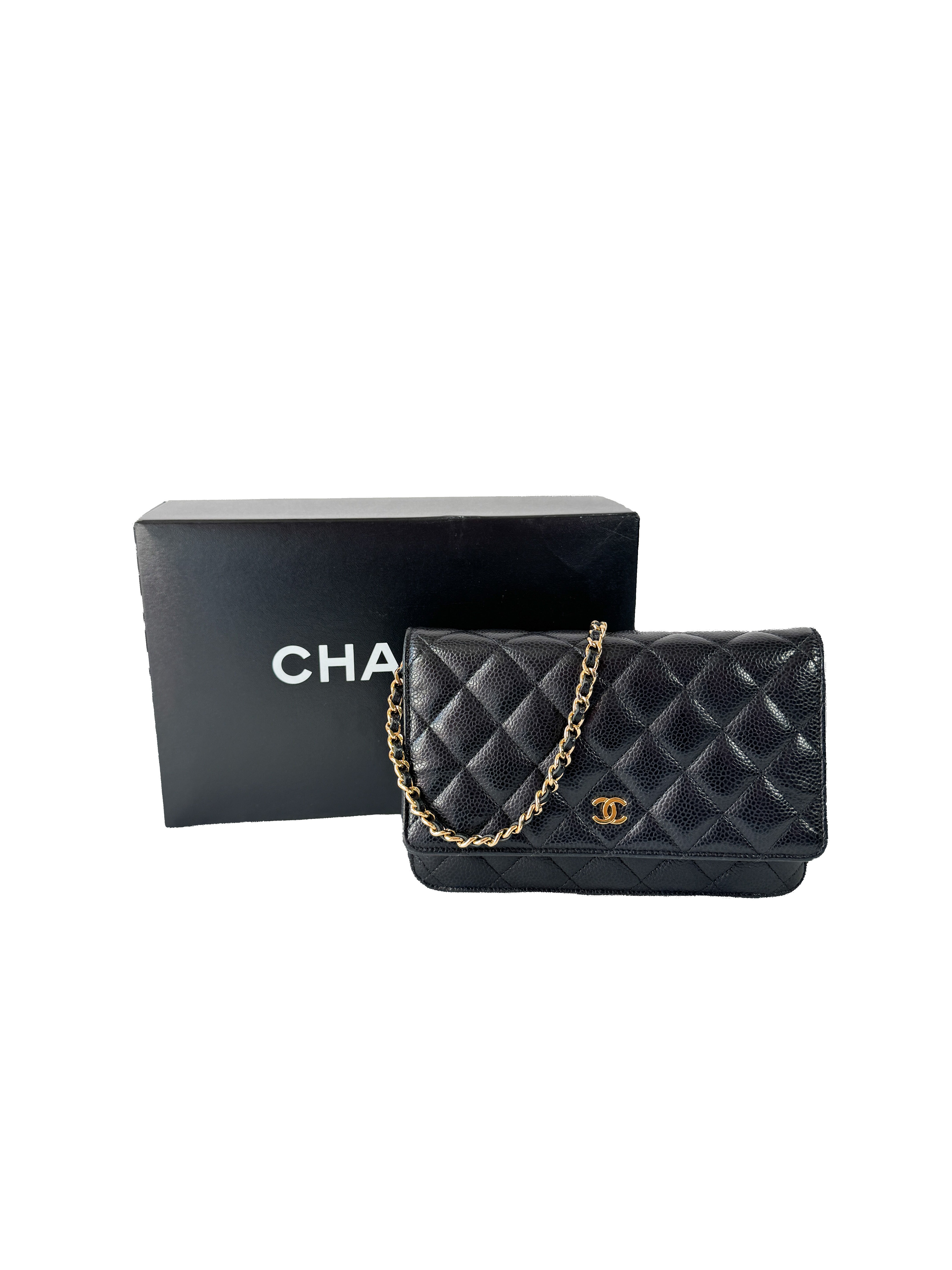 Chanel black caviar leather WOC 26009956