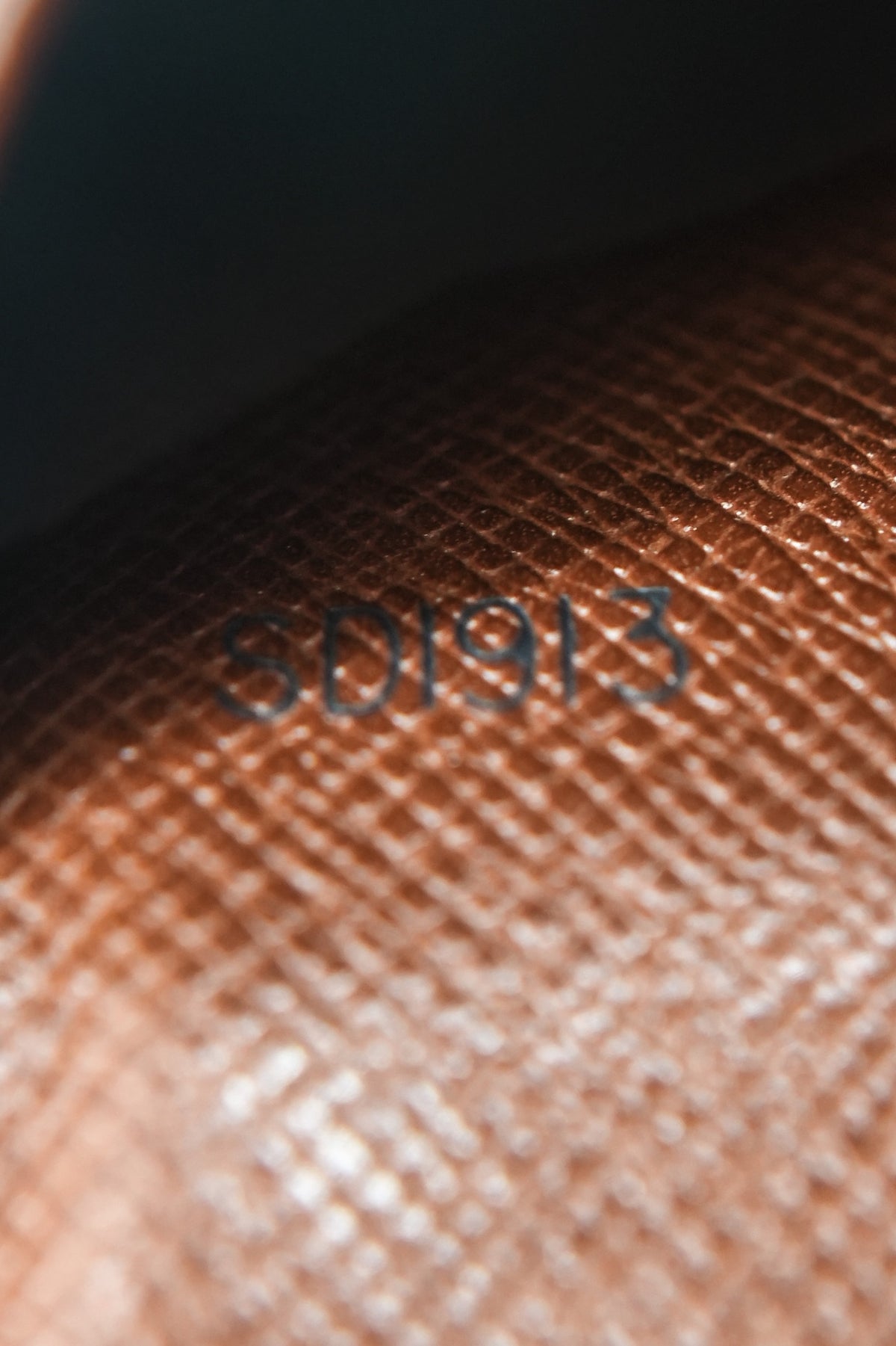 Louis Vuitton monogram address book w/pen SD1913