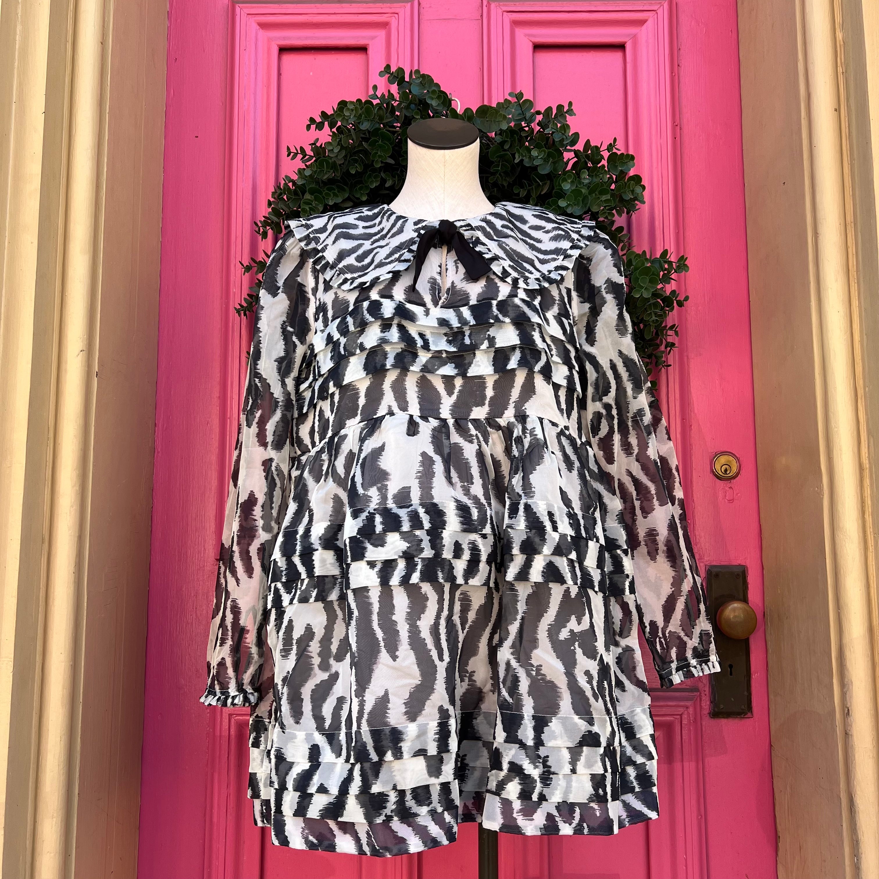 Maeve gray black print LS dress size LP NWT