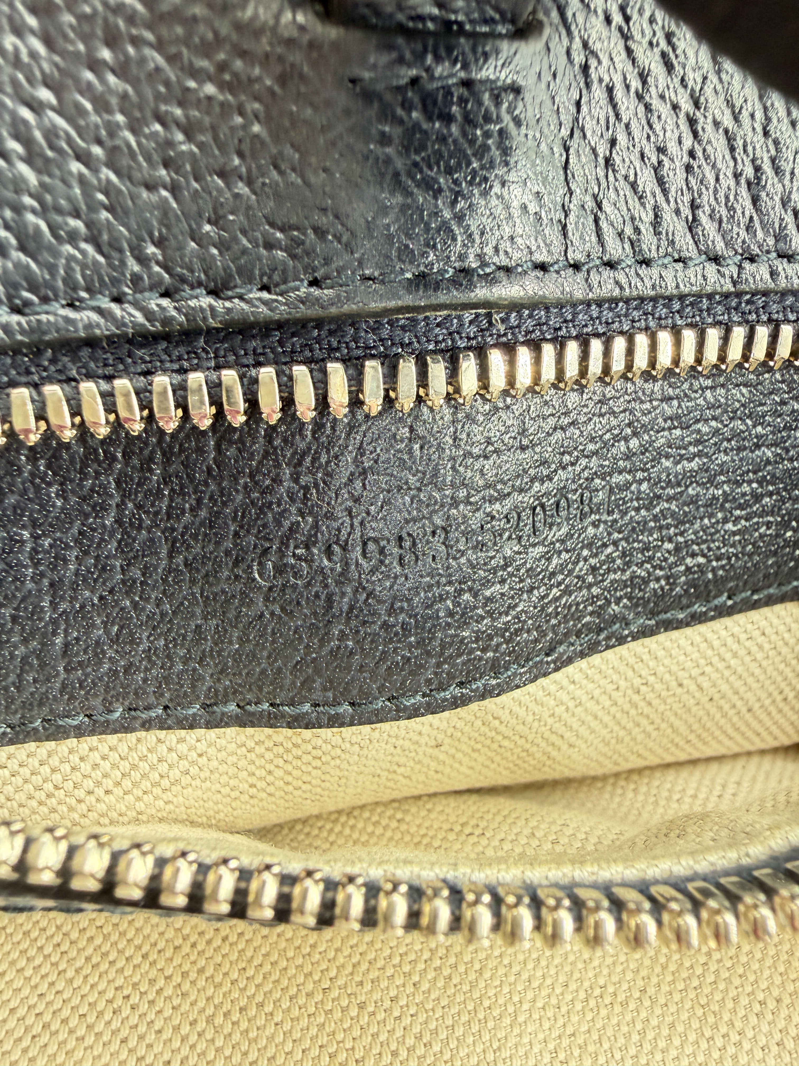 Gucci navy interlocking G small tote 659983 520981