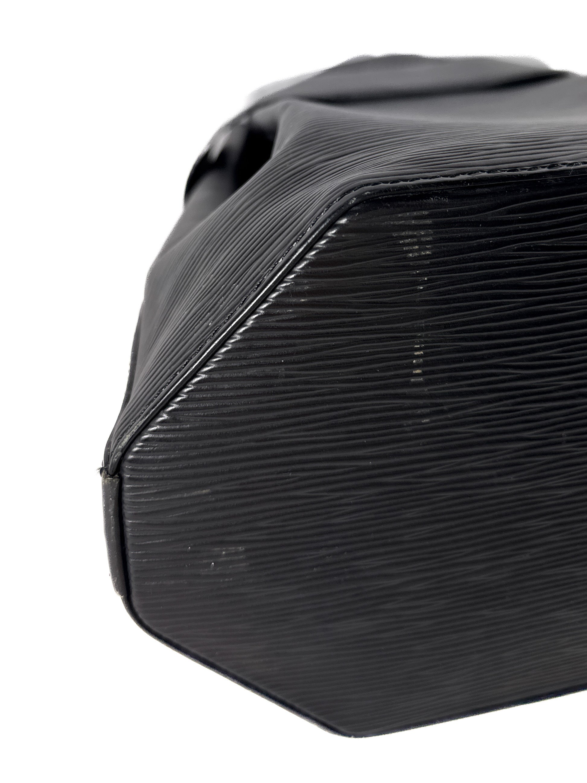 Louis Vuitton black epi Sac D'Epaule PM VI1918