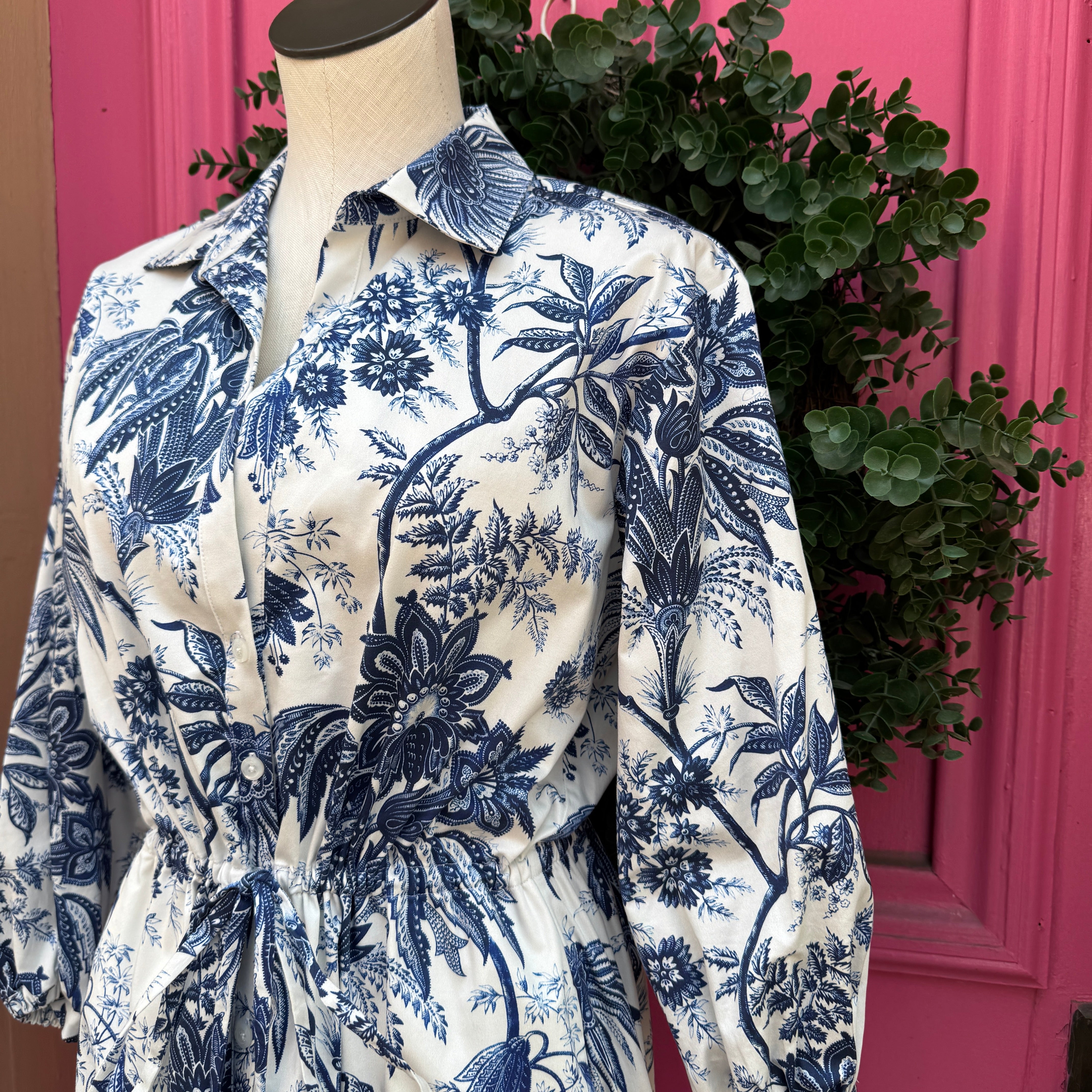 Cara Cara blue white print shirt dress size M