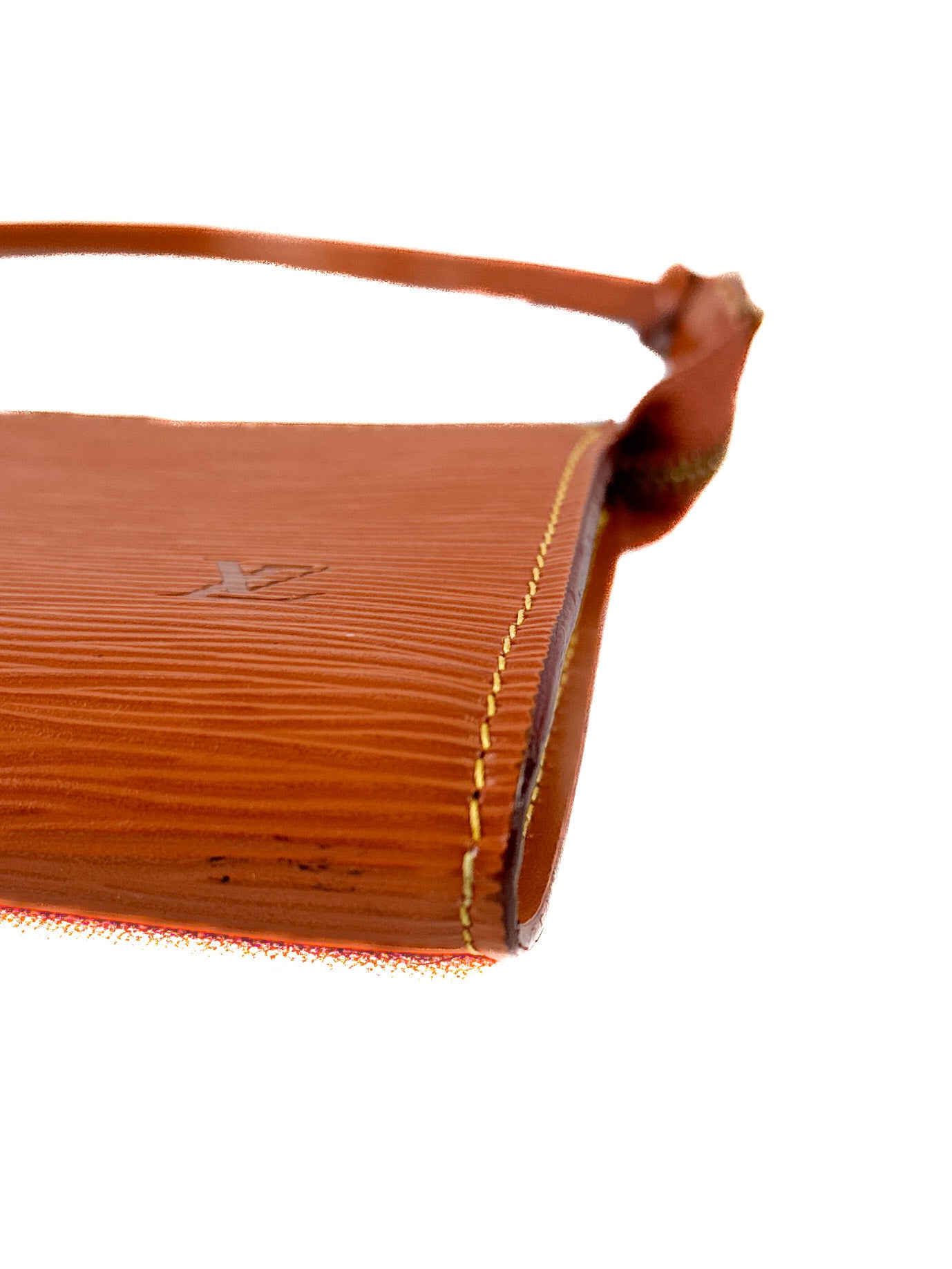 Louis Vuitton cannelle epi pochette AR0937