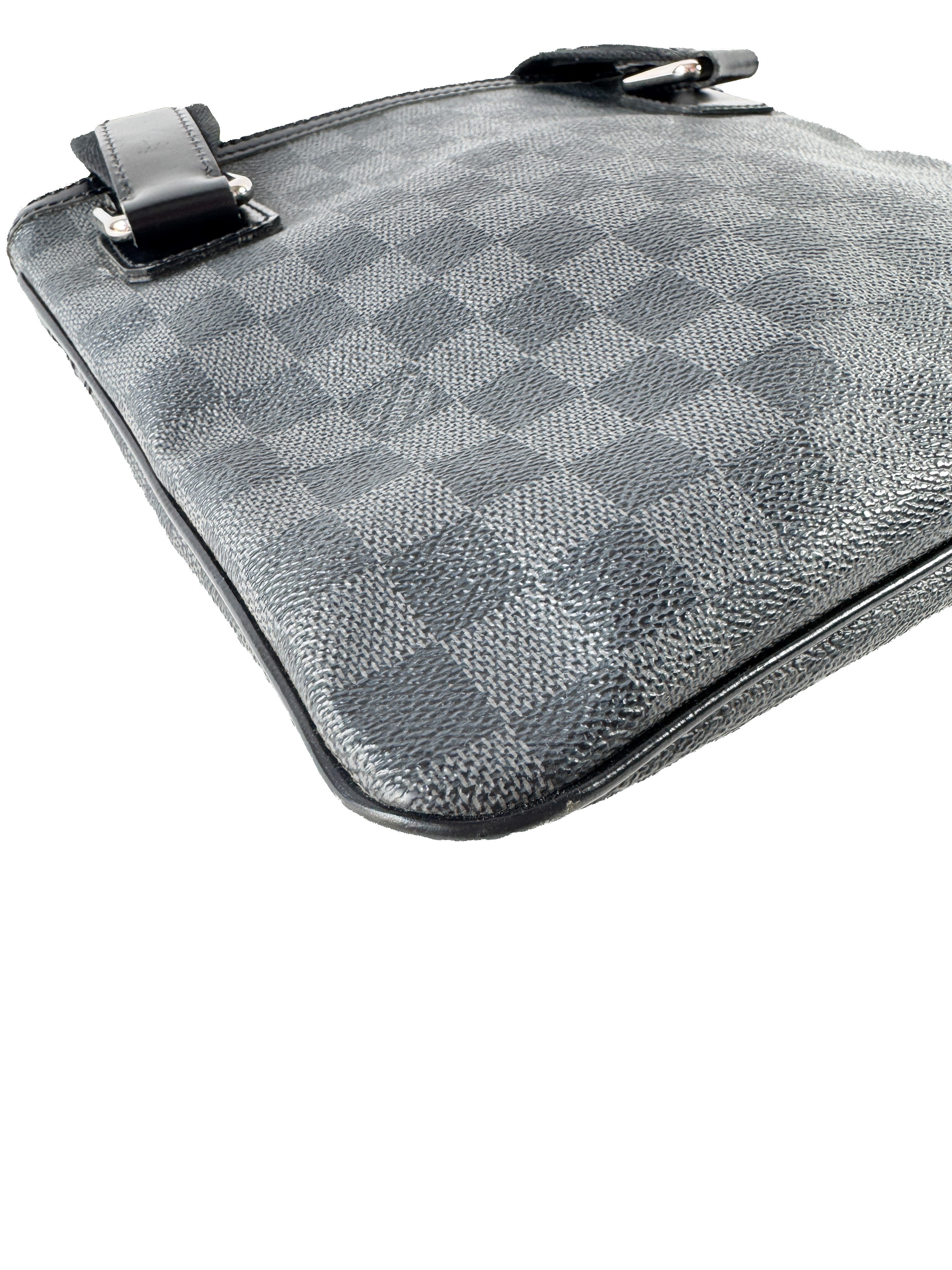 Louis Vuitton damier graphite Thomas crossbody VI2079