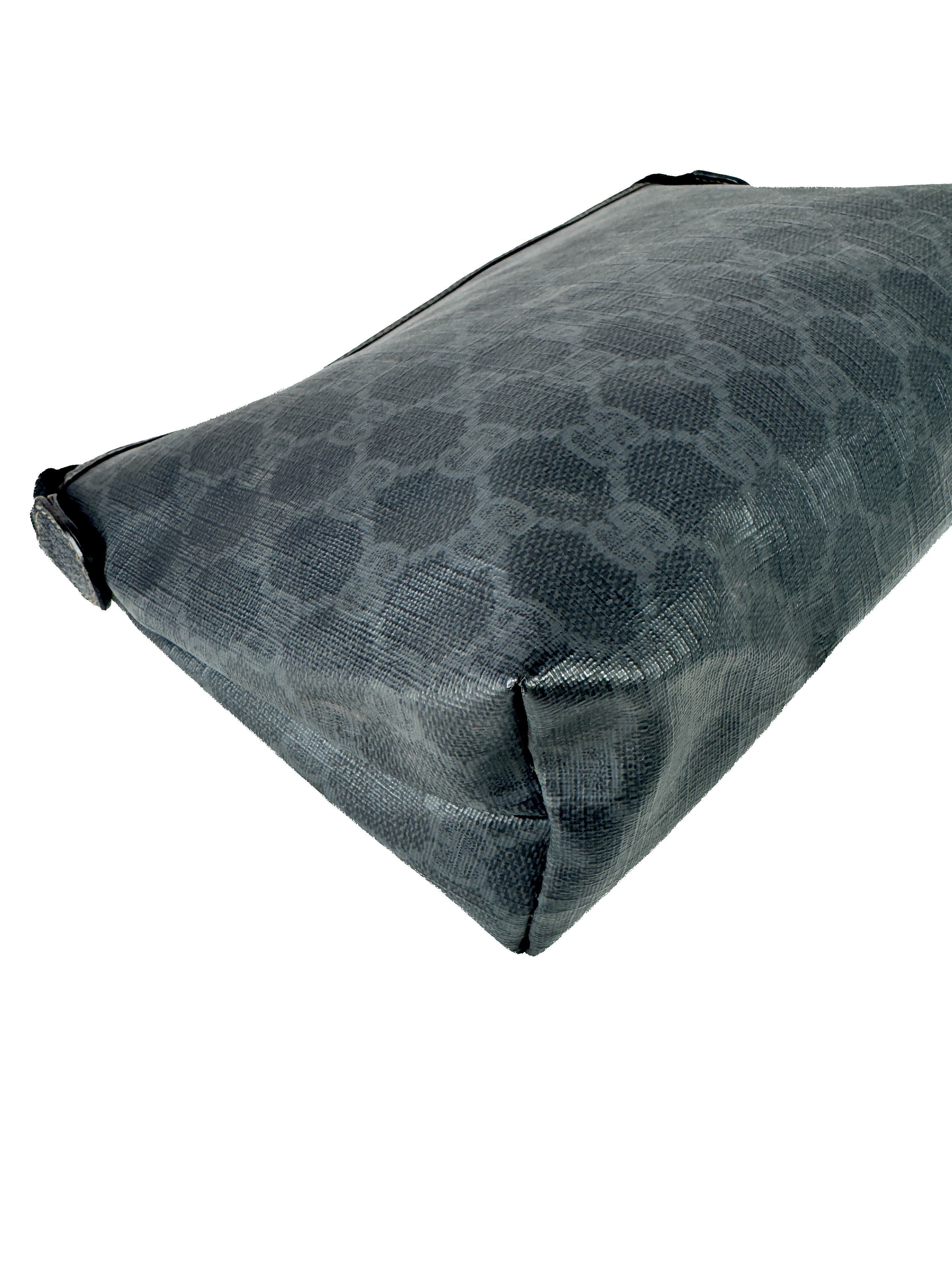 Gucci black GG coated canvas pouch 156.01.045