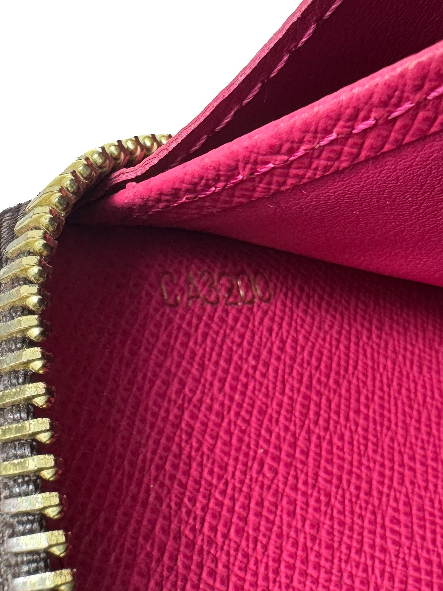 Louis Vuitton Monogram 2020 Christmas Animation Zippy Wallet Pivoine CA3200