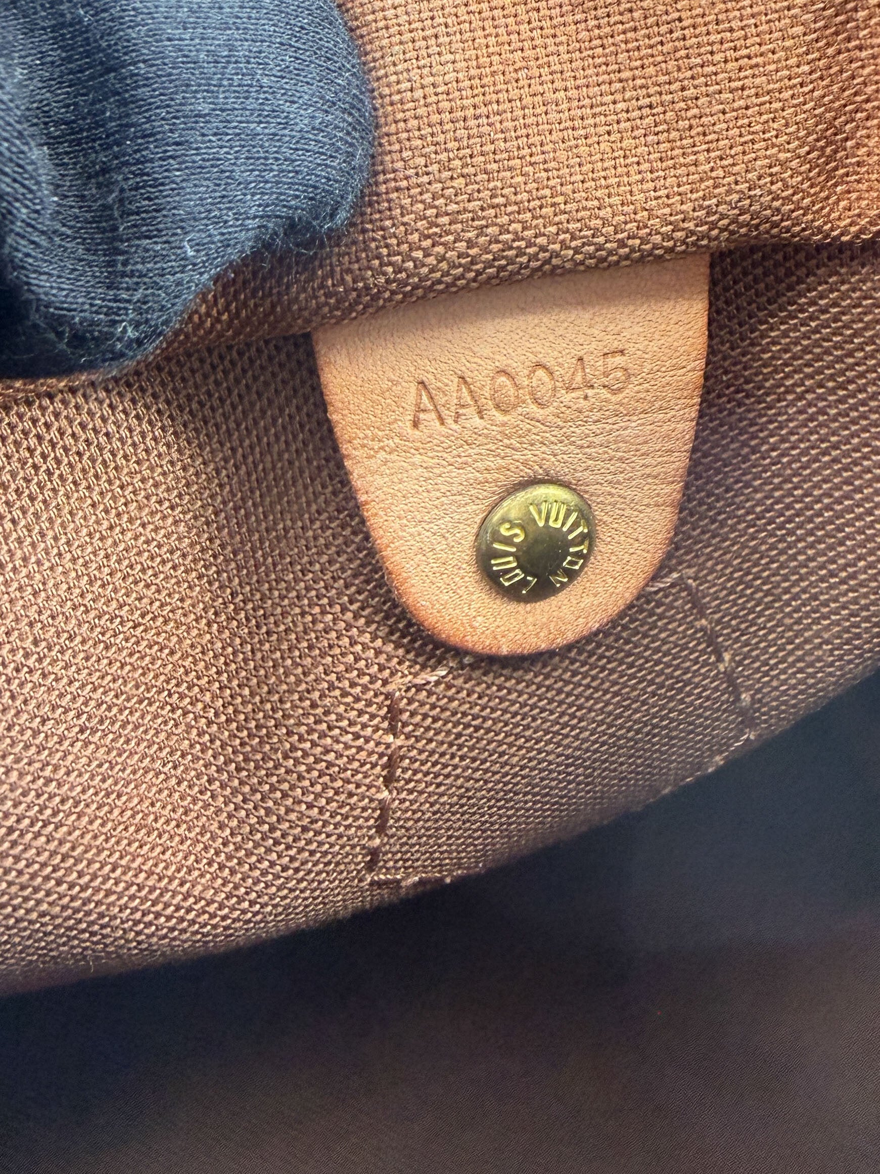 Louis Vuitton monogram Speedy 25 AA0045