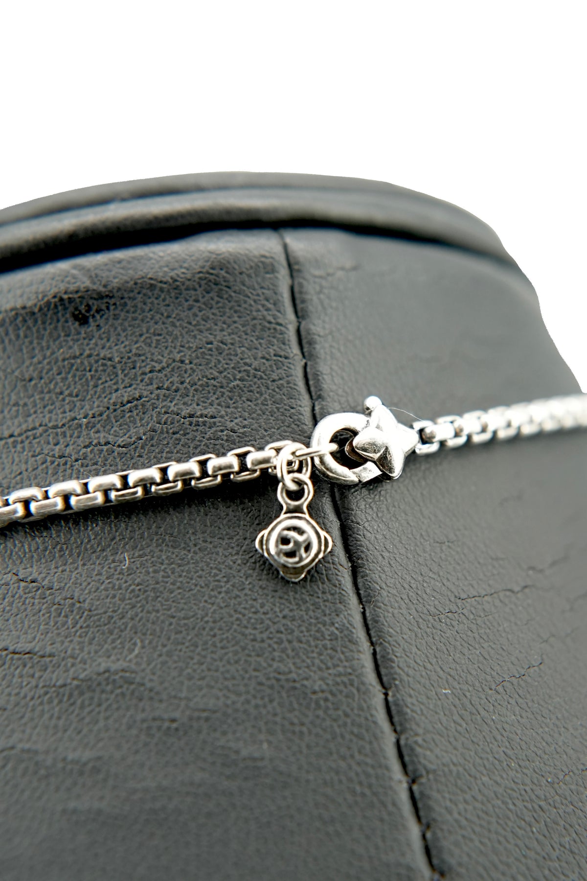 David Yurman sterling silver black diamond Metro bar box chain necklace