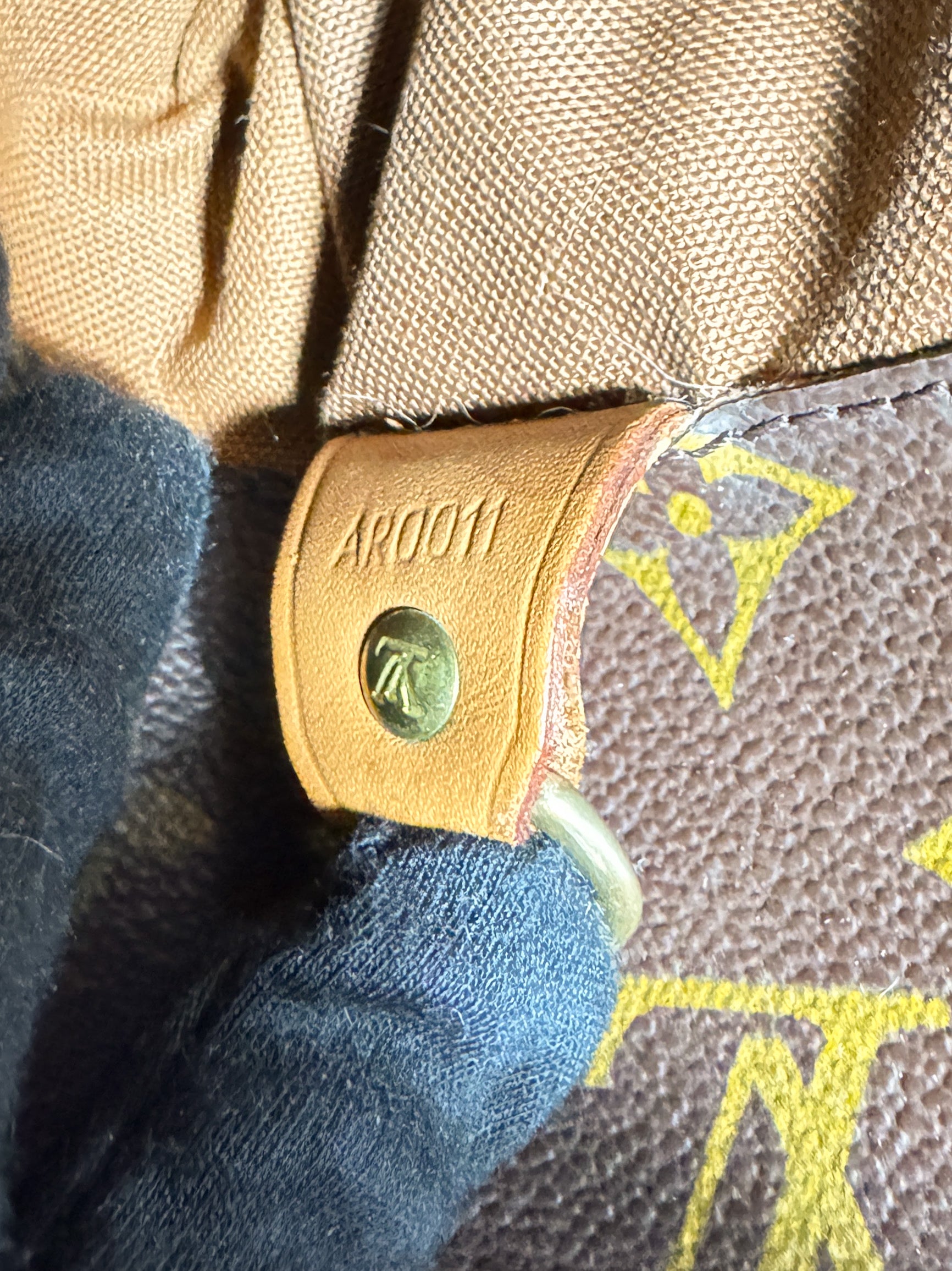 Louis Vuitton monogram Cabas Alto AR0011