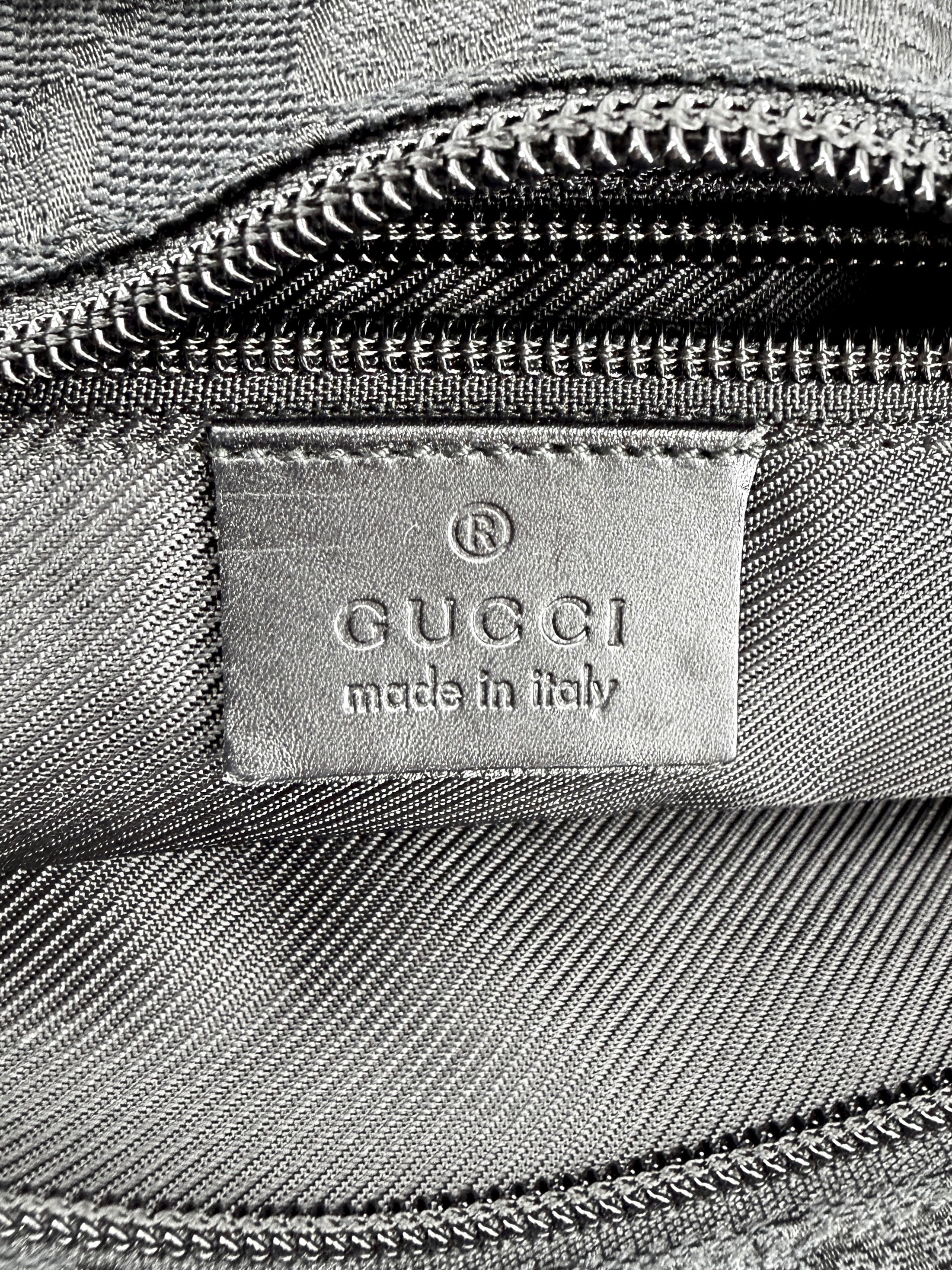 Gucci black front pocket canvas tote 019-0401 200047
