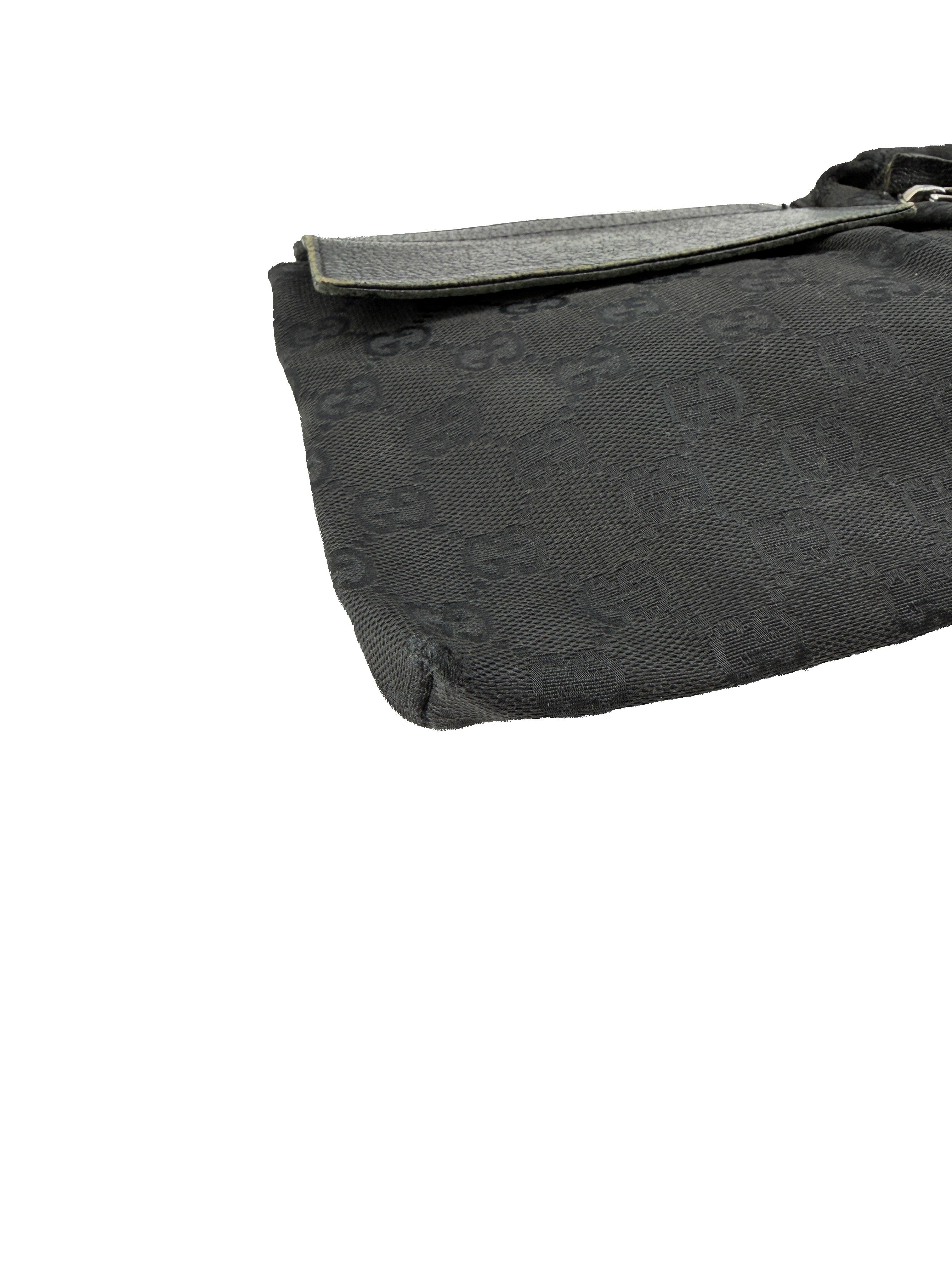 Gucci black signature vintage belt bag