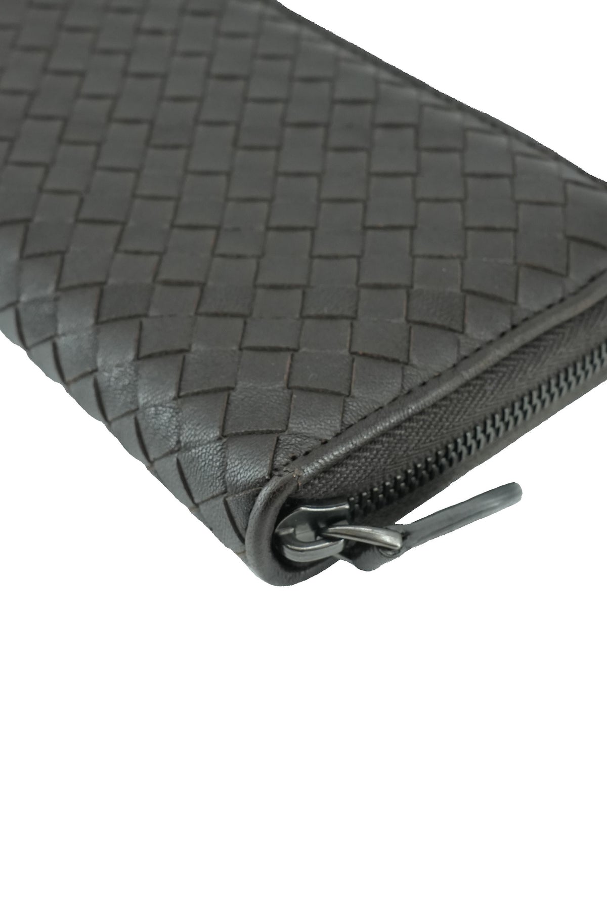 Bottega Veneta brown Intreciatto zip around wallet B07365684U