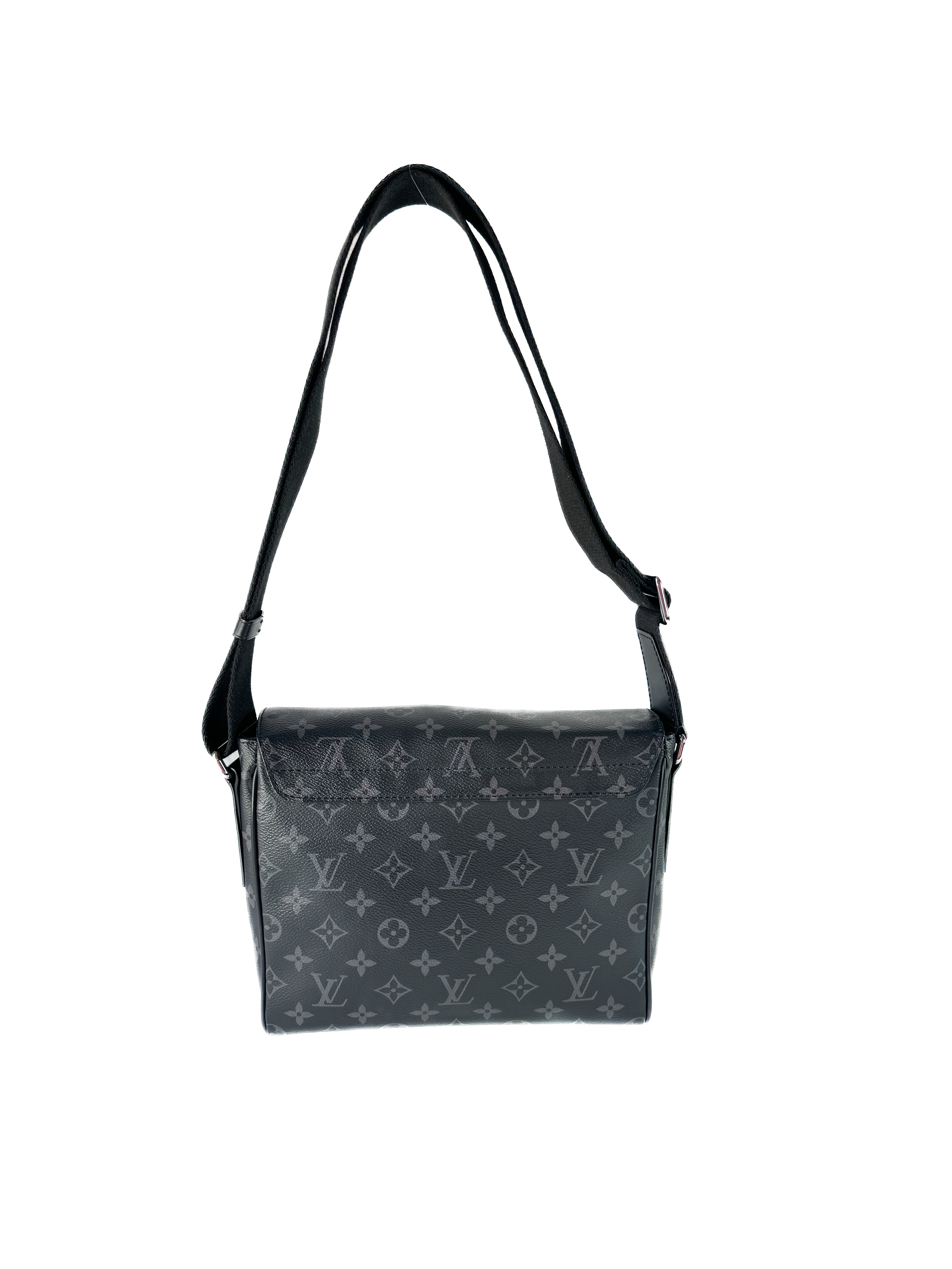 Louis Vuitton monogram Eclipse District PM CA2179