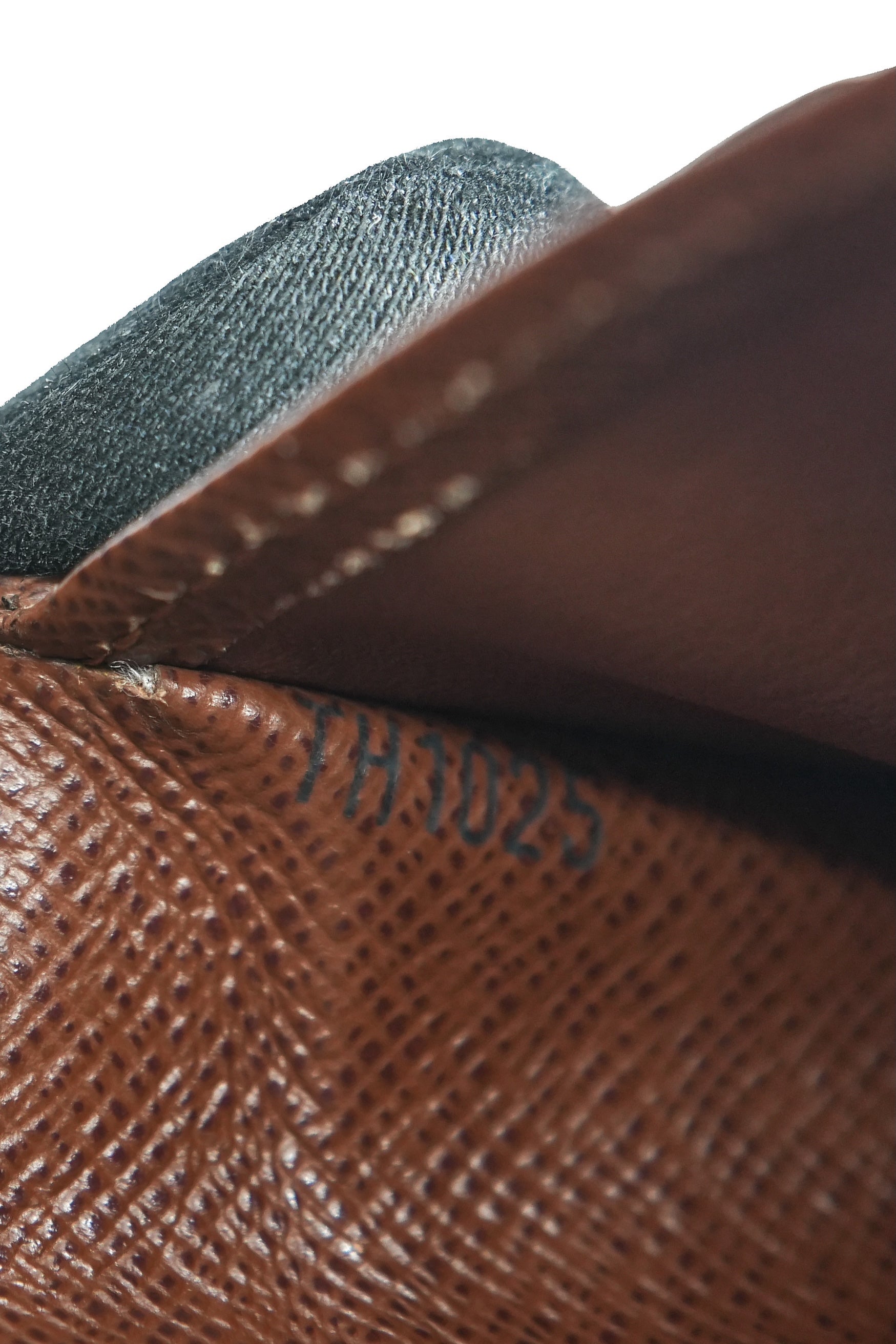 Louis Vuitton monogram Porte Monnaie Billets Viennois wallet TH1025