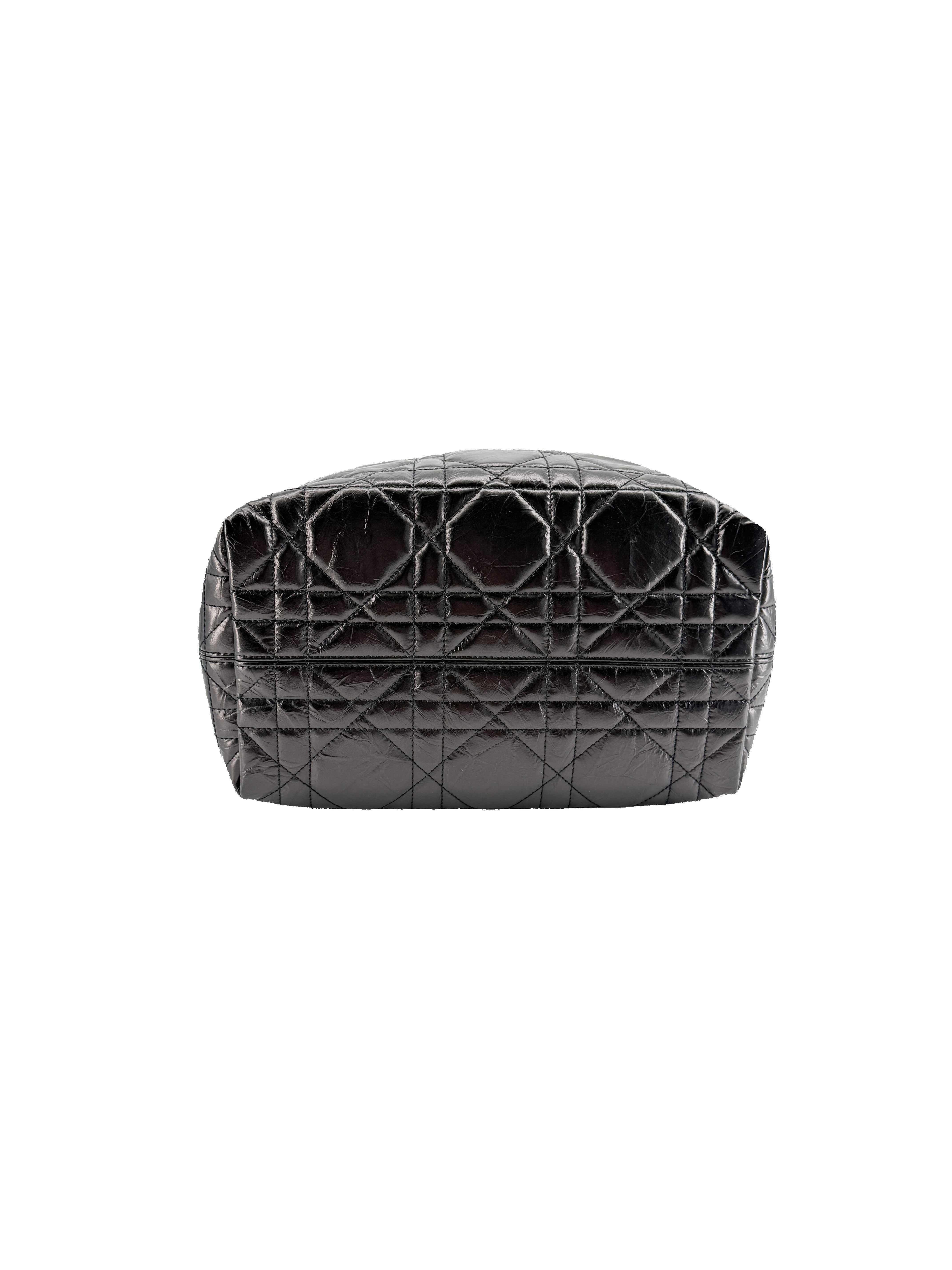 Dior black medium Toujours tote 40-MA-1223