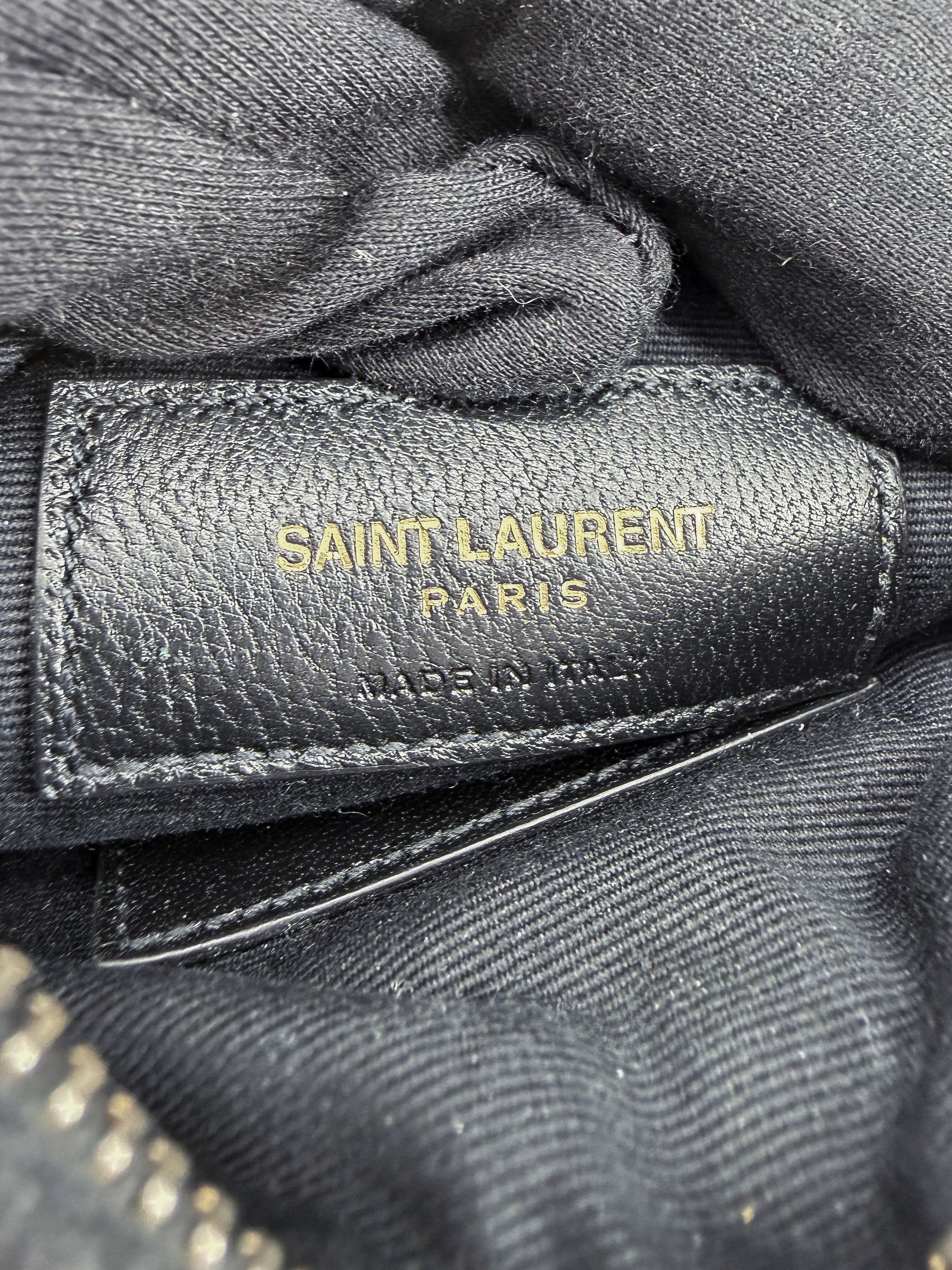 Saint Laurent black leather Cassandre key pouch CFP438386-0120