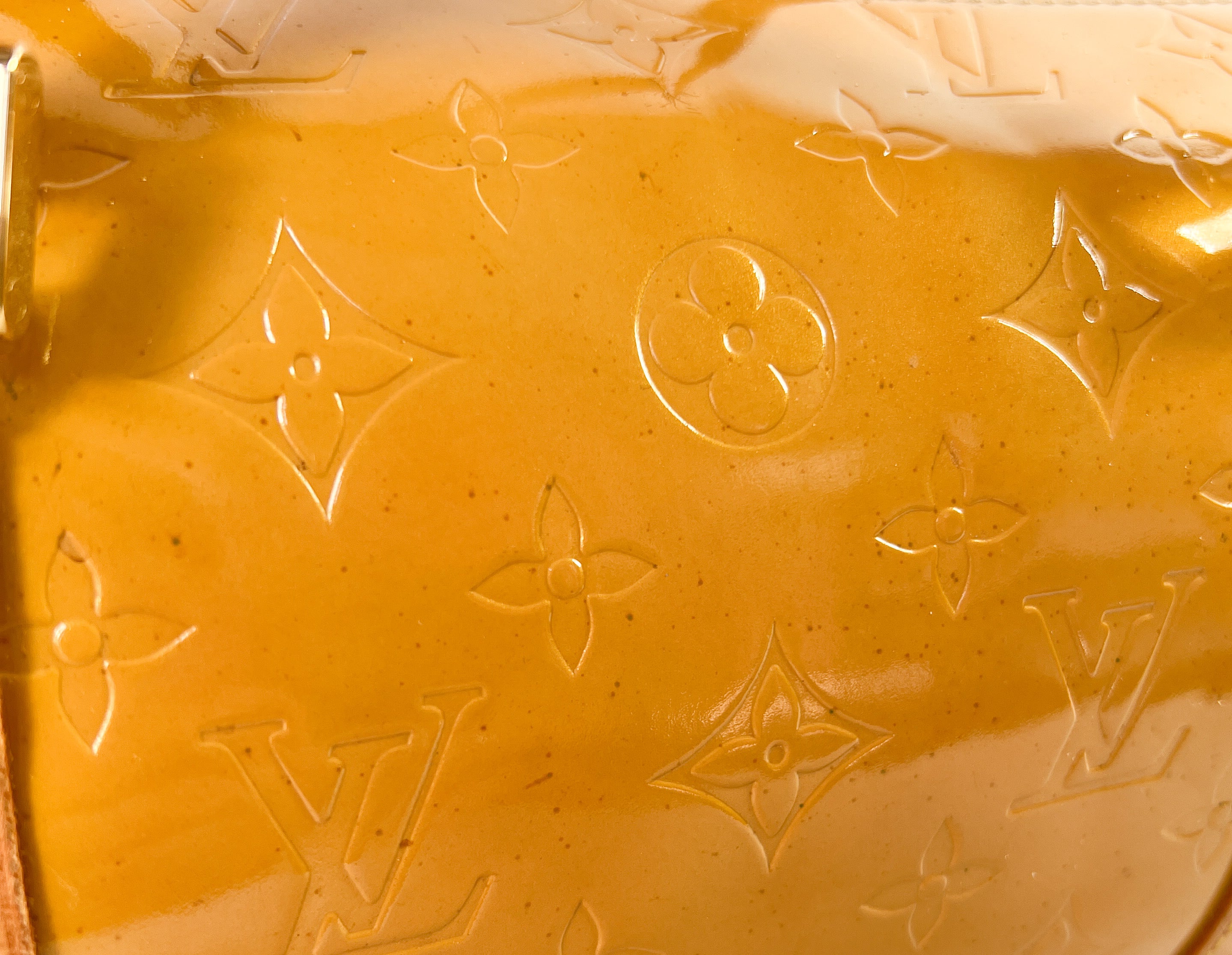 Louis Vuitton vernis yellow Bedford 2000