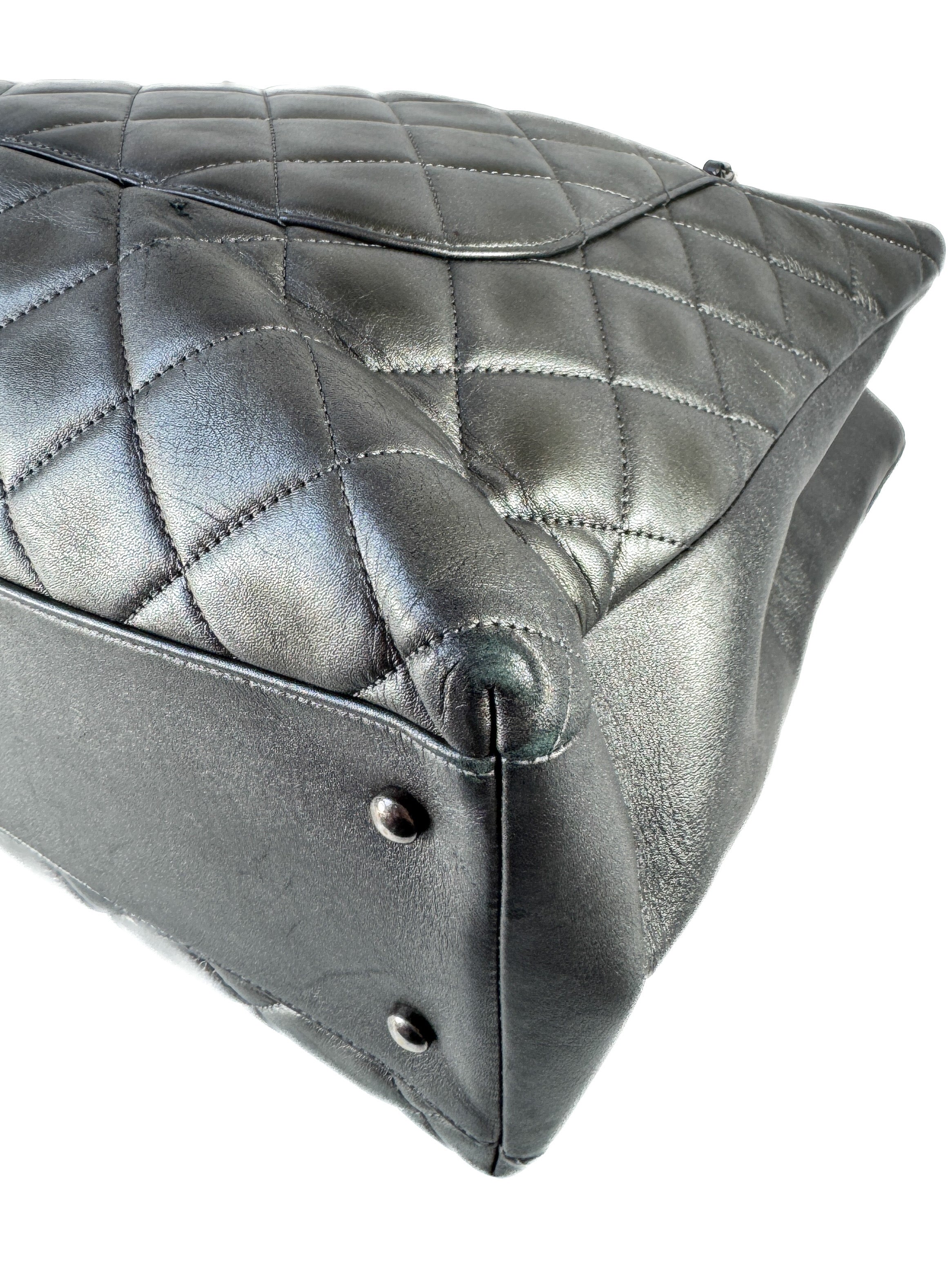 Chanel dark silver quilted large trendy shopping tote 21647644
