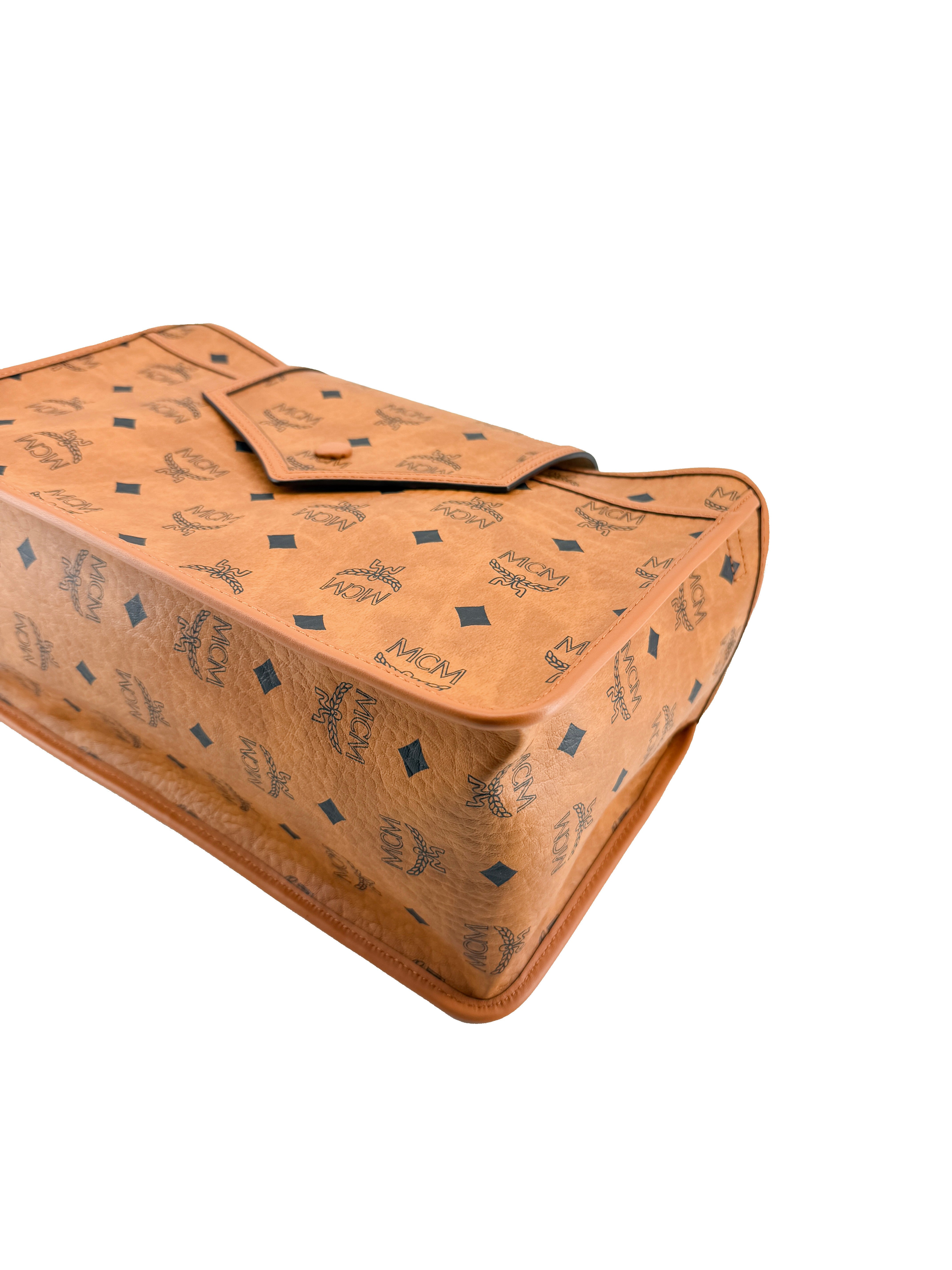 MCM Aren Medium Visetos Bag Organizer Insert