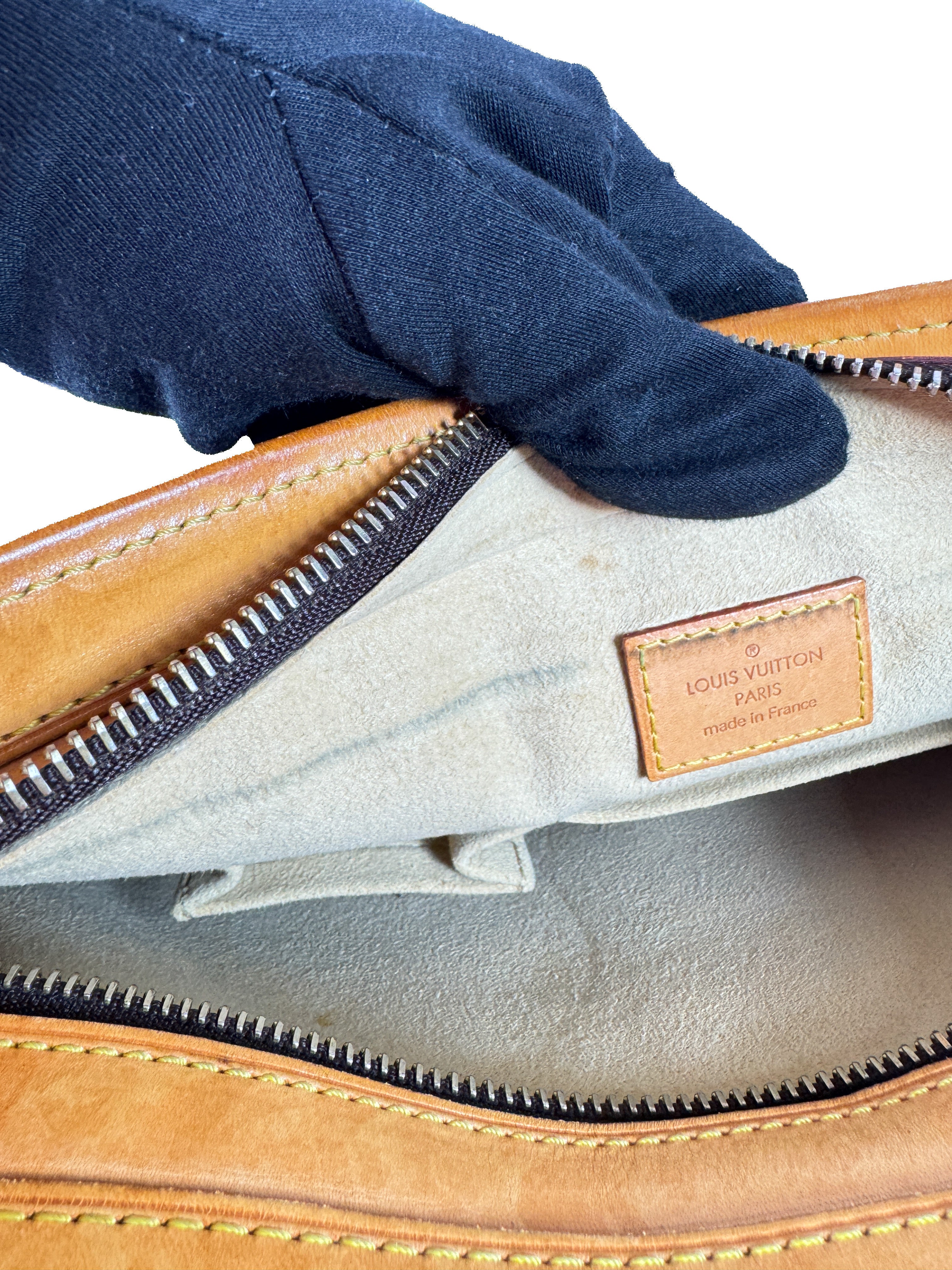 Louis Vuitton monogram Hudson GM VI0046