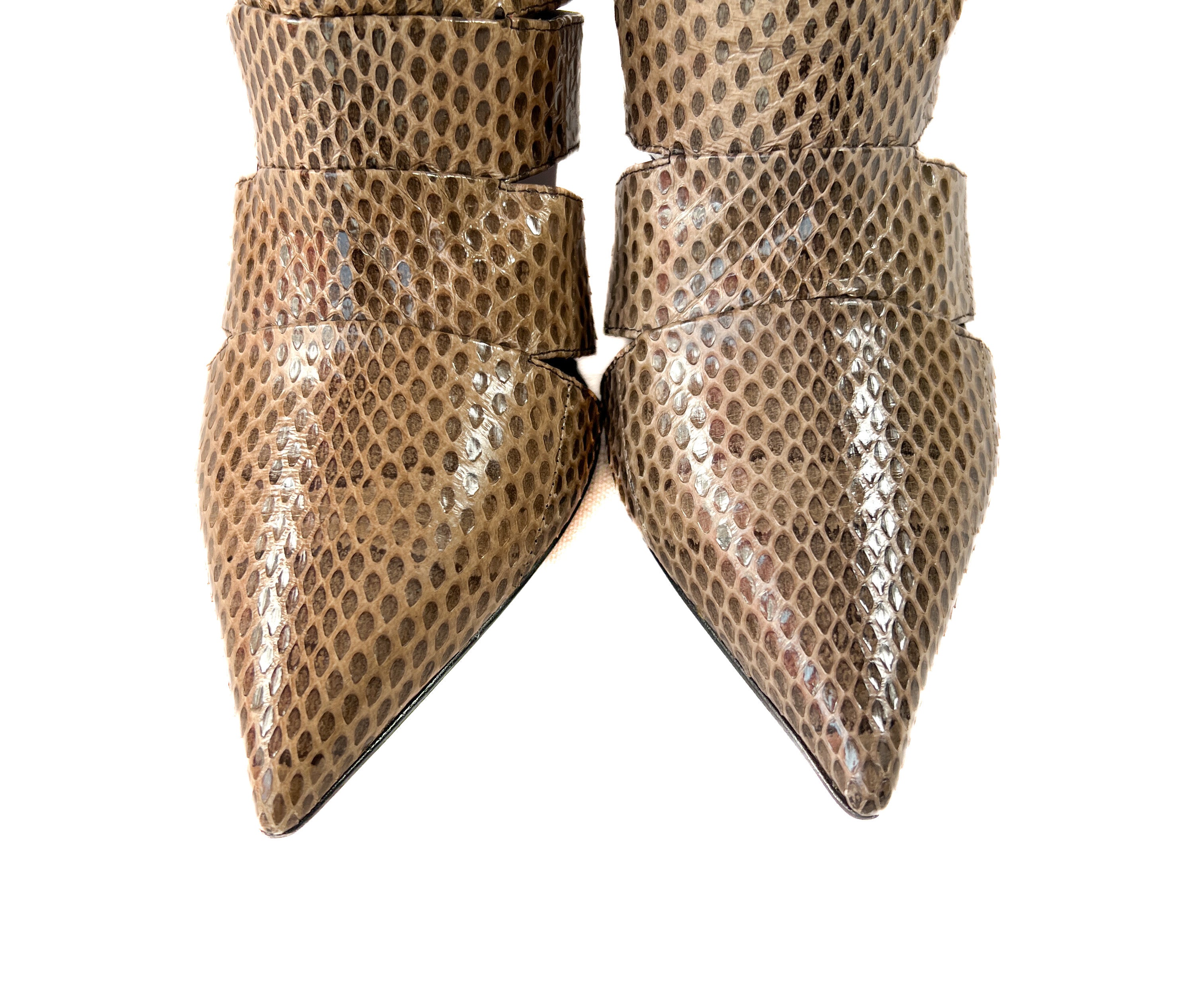 Versace snake print beige leather lace up booties size 38.5 BOX **as is**