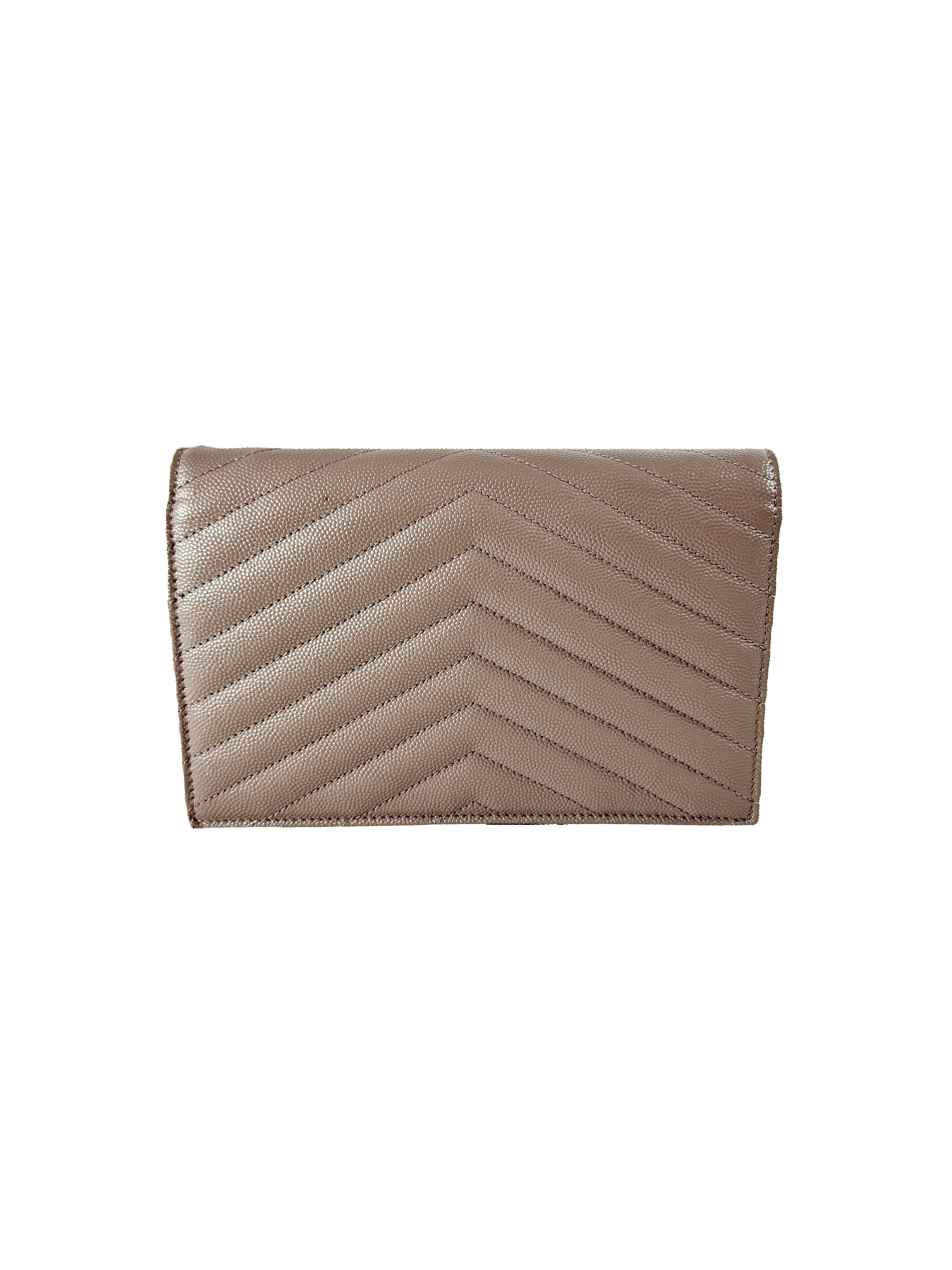 Saint Laurent chevron Cassandre grain de poudre chain wallet dark beige YBL695108 0822