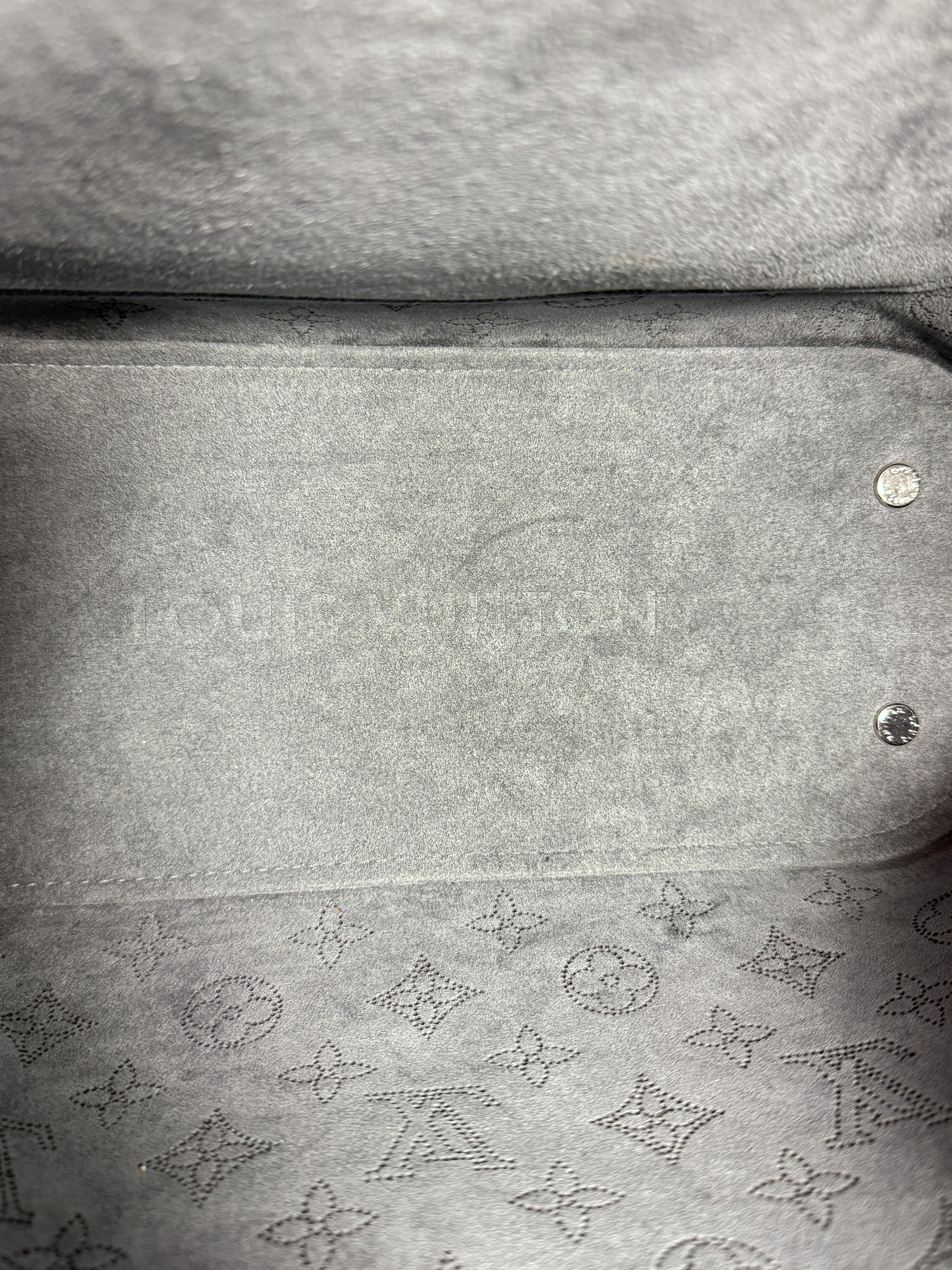 Louis Vuitton Girolata Handbag Mahina Leather black DR0147