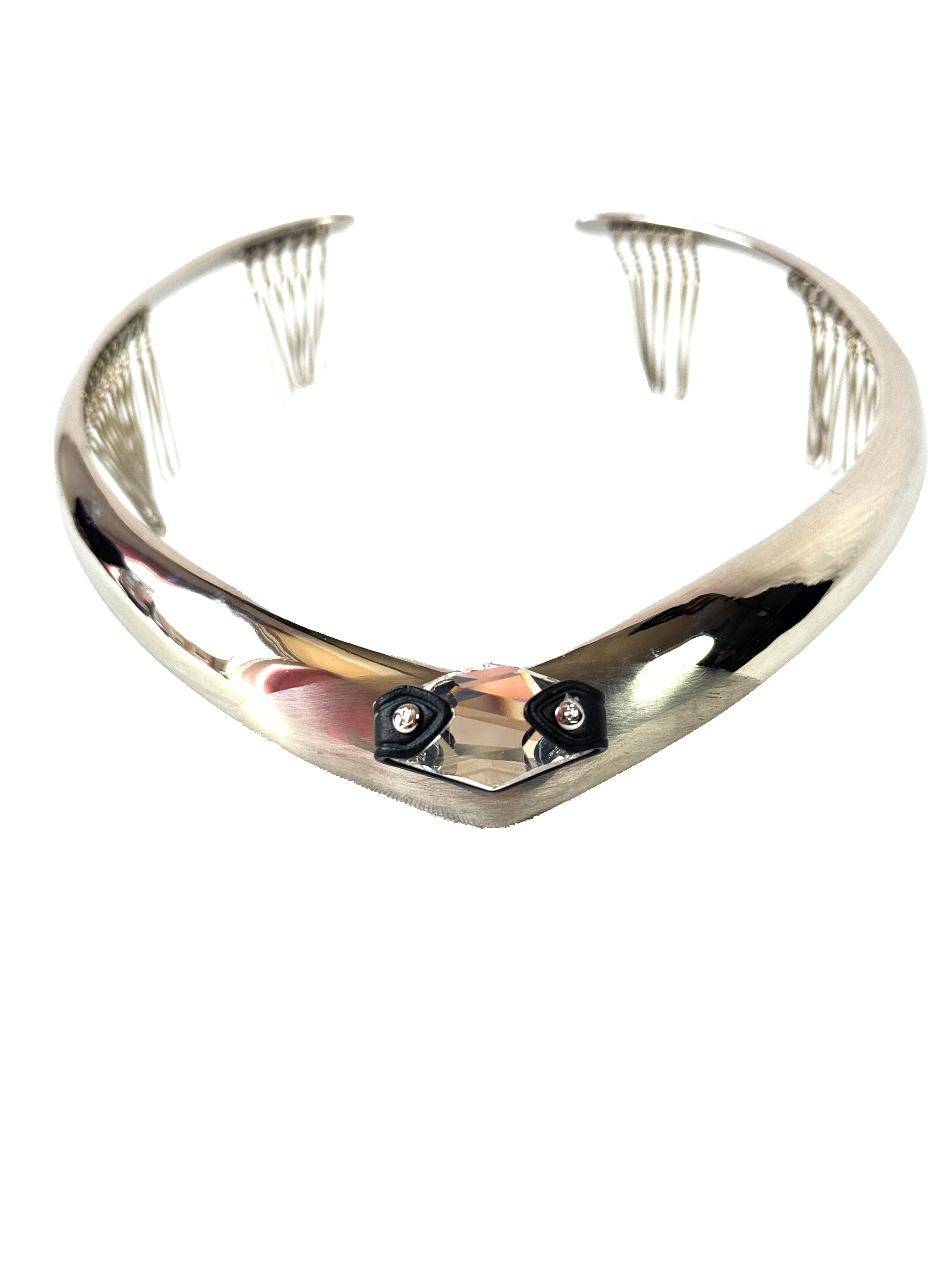 Louis Vuitton monogram silver tone Tiara GP0116