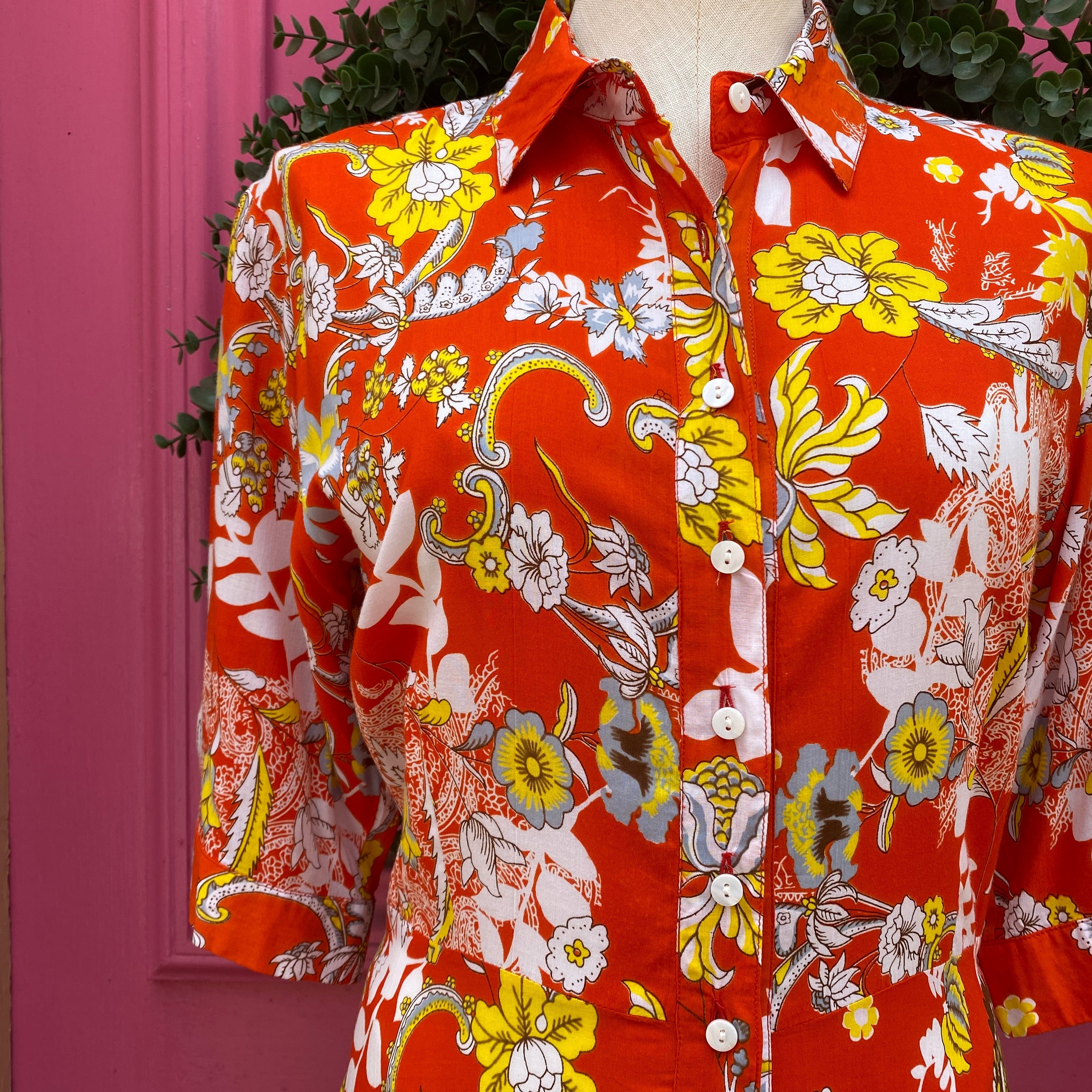 Walker & Wade orange floral short sleeve dress size M