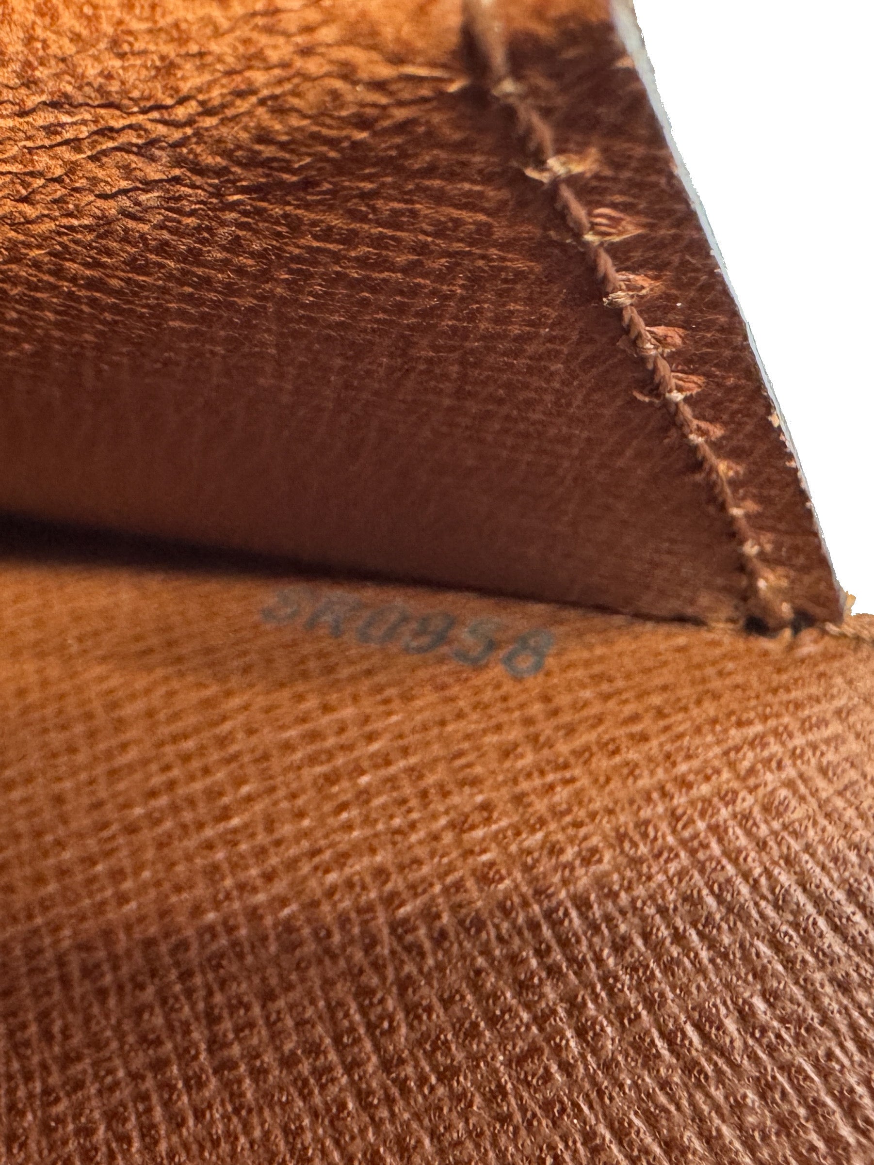 Louis Vuitton monogram Courcelle crossbody SR0958