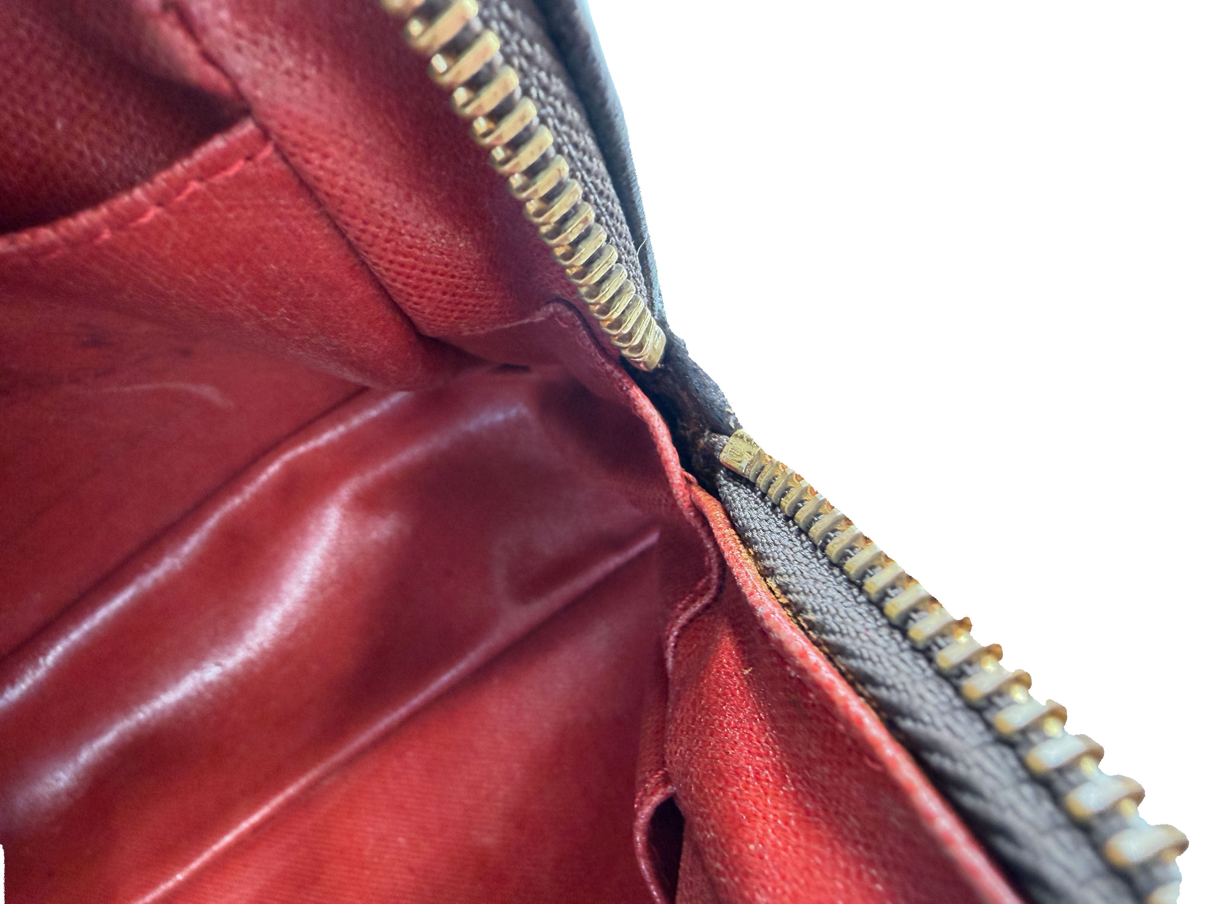 Louis Vuitton damier ebene trousse zip pouch 28