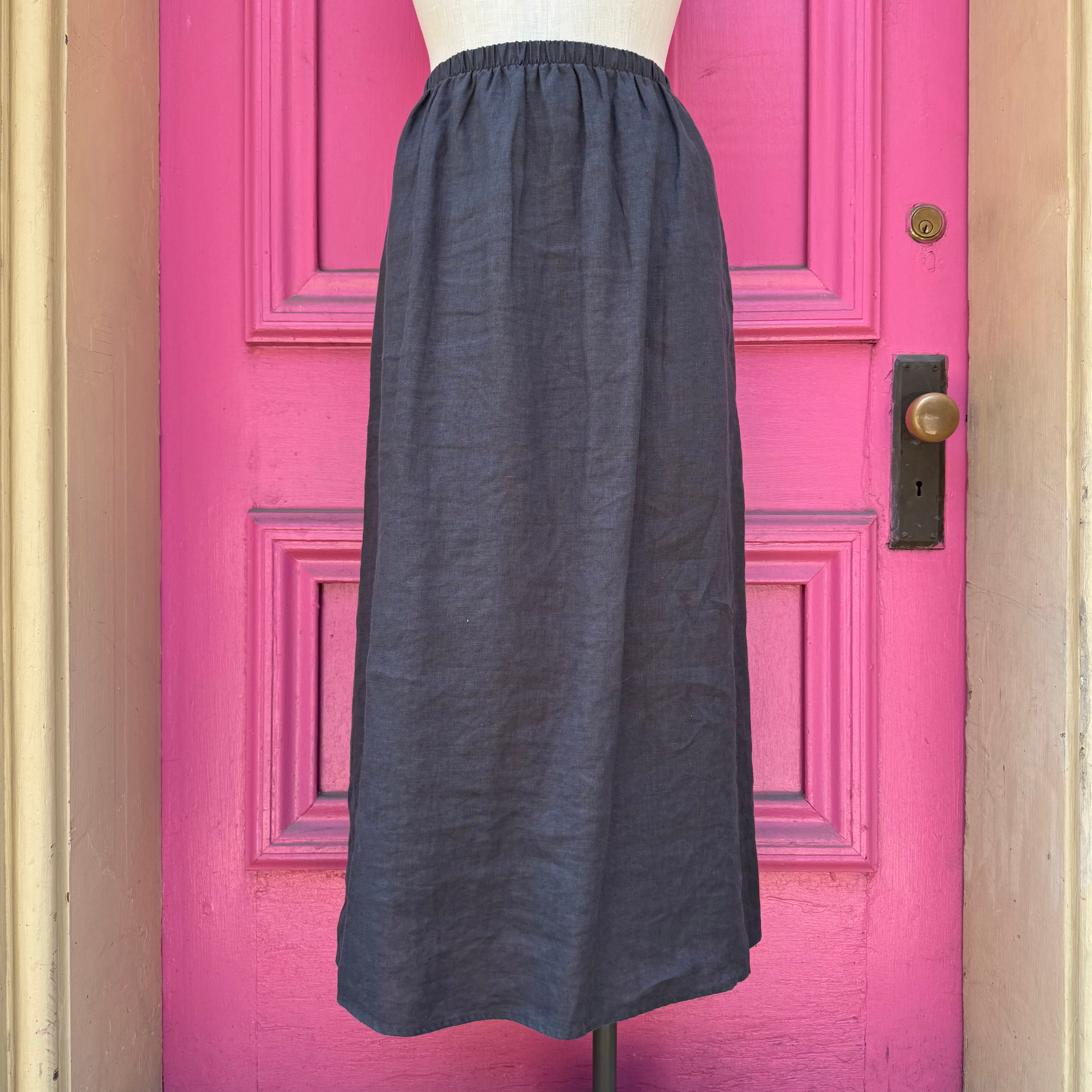 Xirena gray linen skirt size L