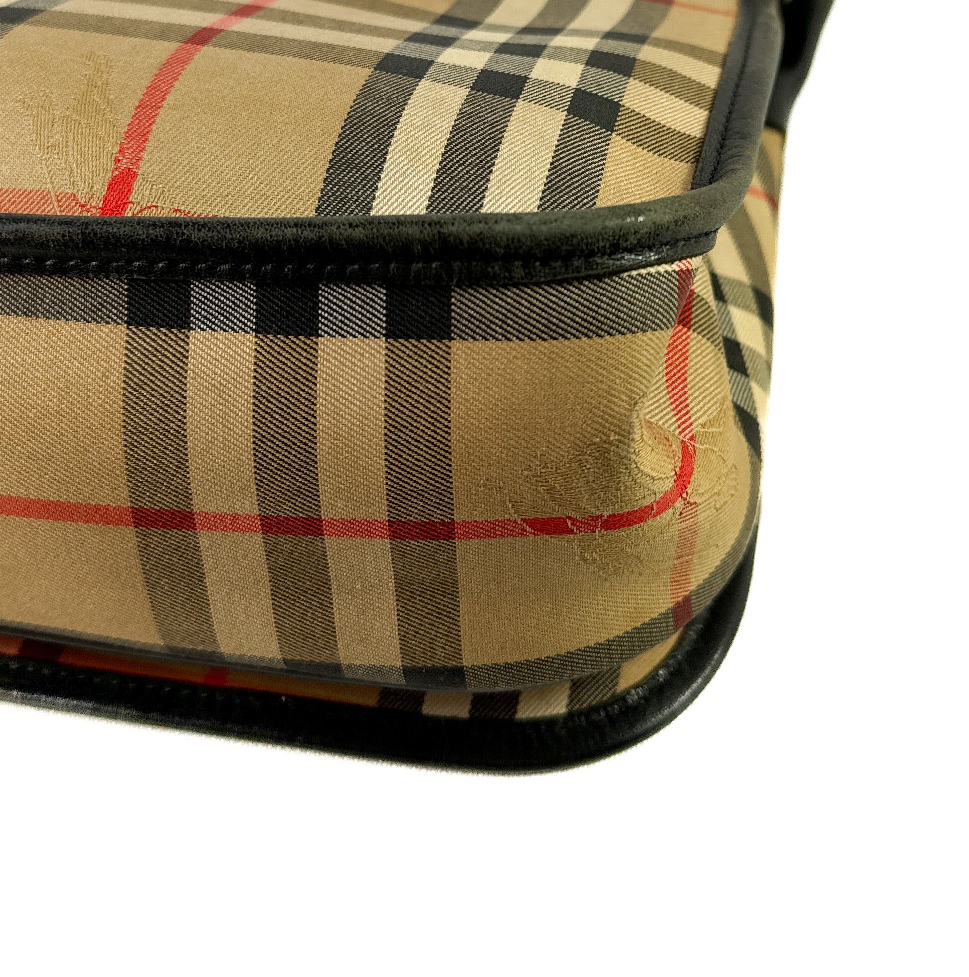 Burberrys vintage check messenger bag