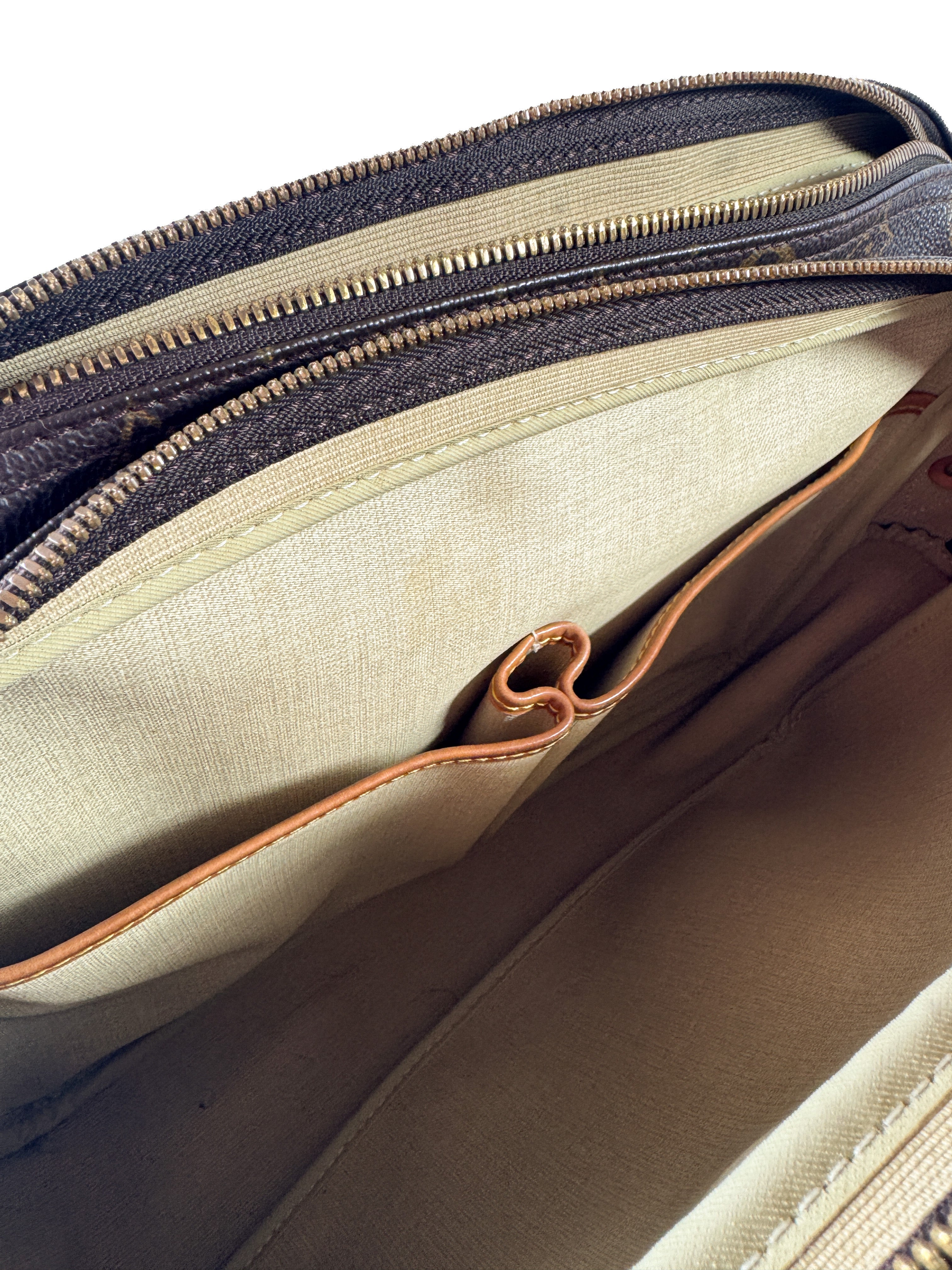 Louis Vuitton monogram reporter GM SP1909