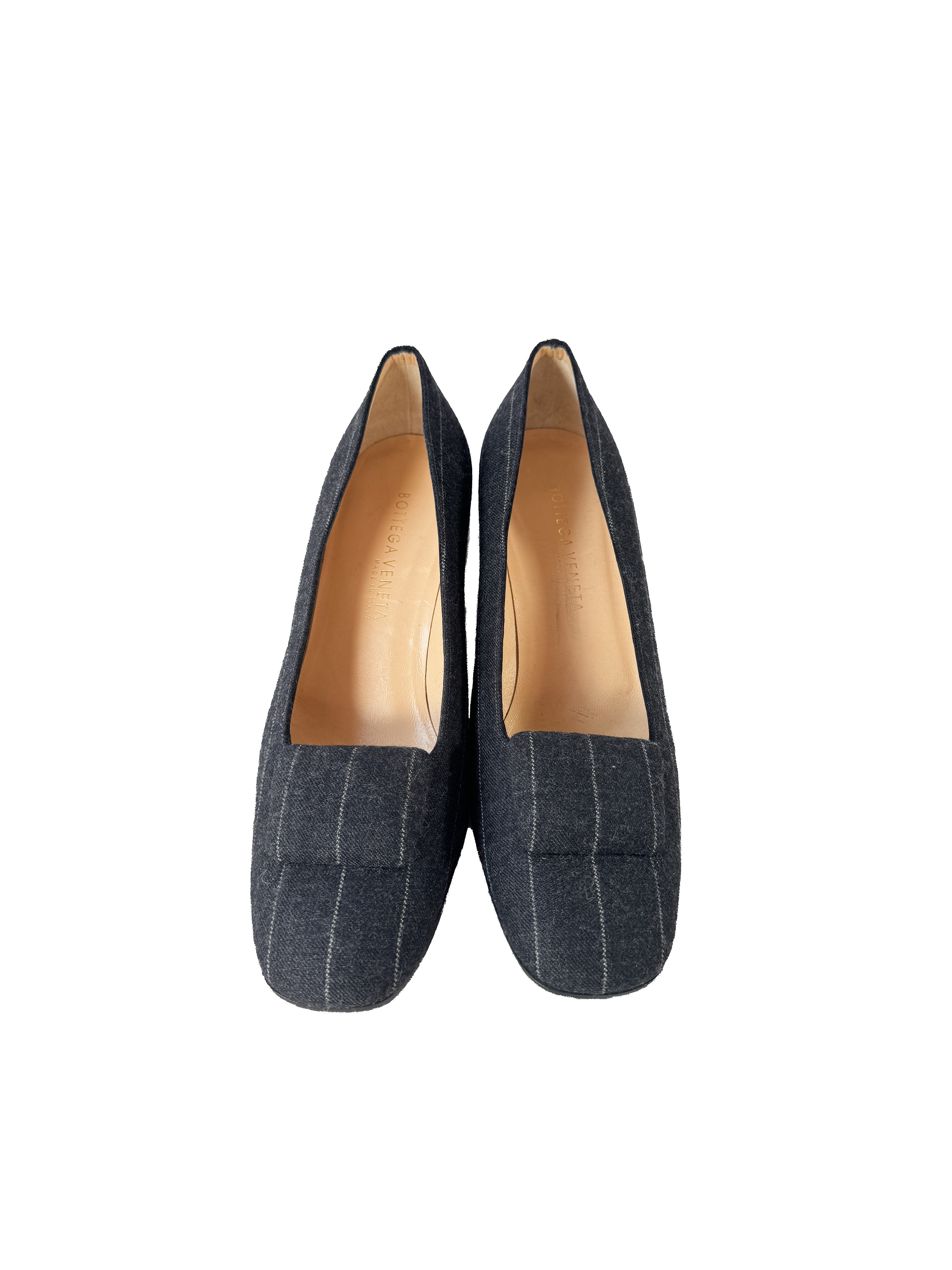 Bottega Veneta gray striped pumps size 9.5