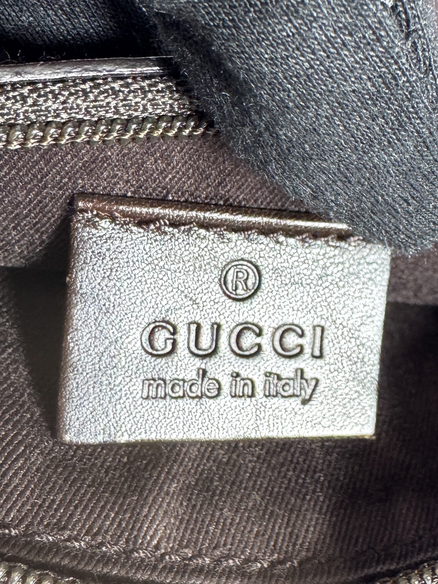 Gucci brown signature canvas tote 101920213048