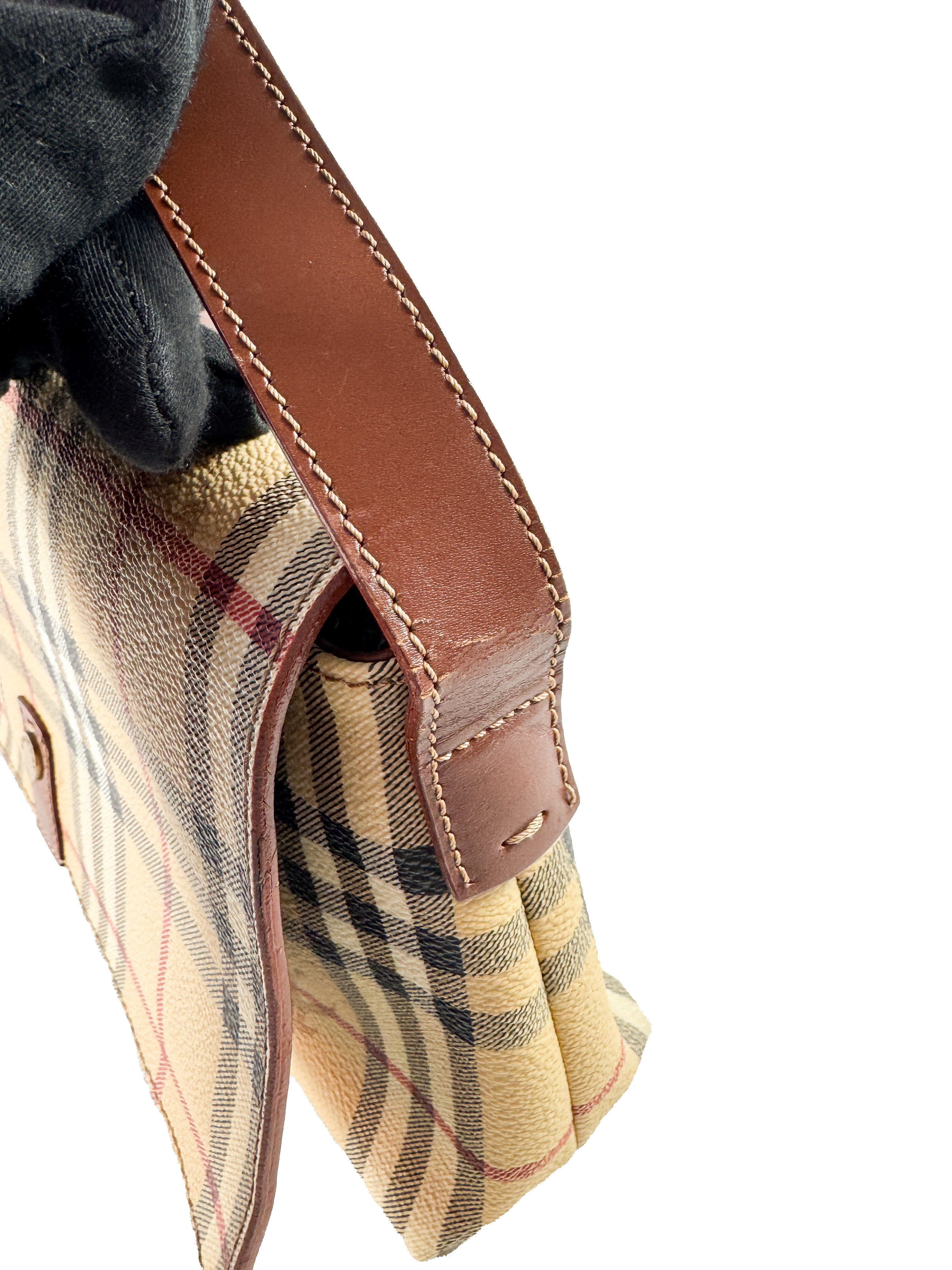 Burberry nova check shoulder bag T-03-1