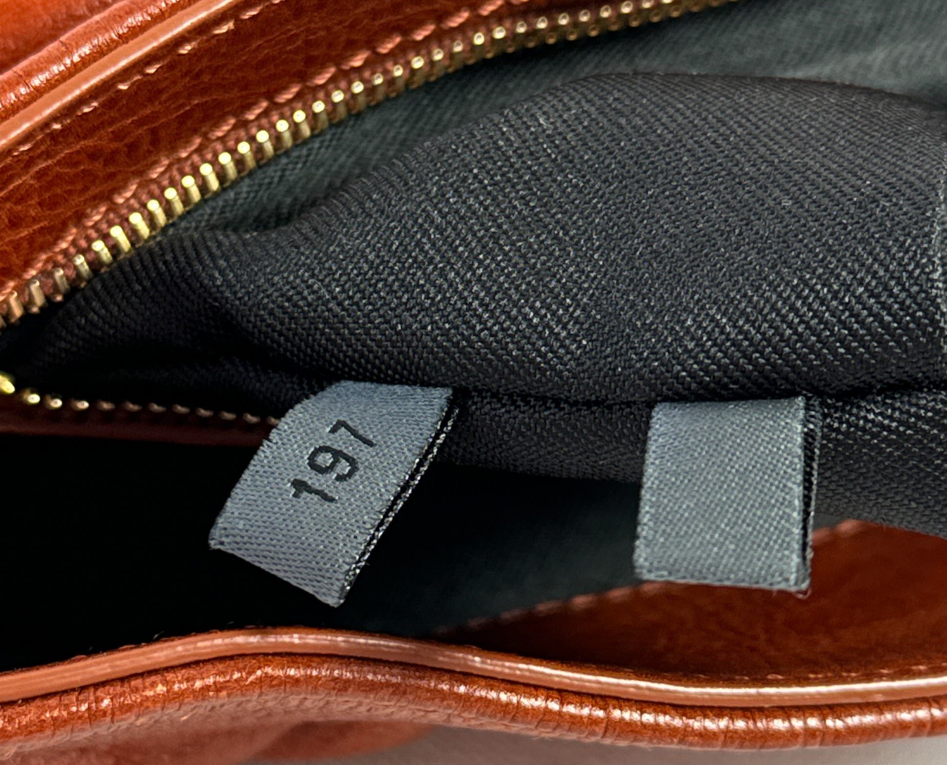 Marc Jacobs red brown leather shoulder bag